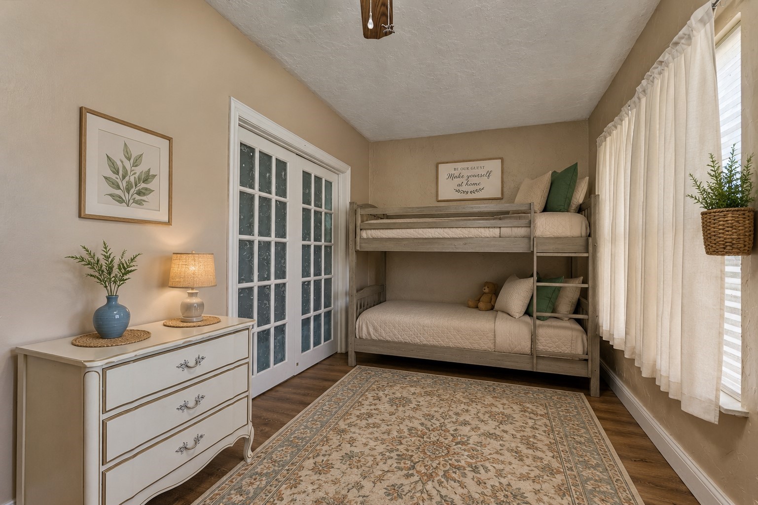 39 Regency Point Property Photo 5