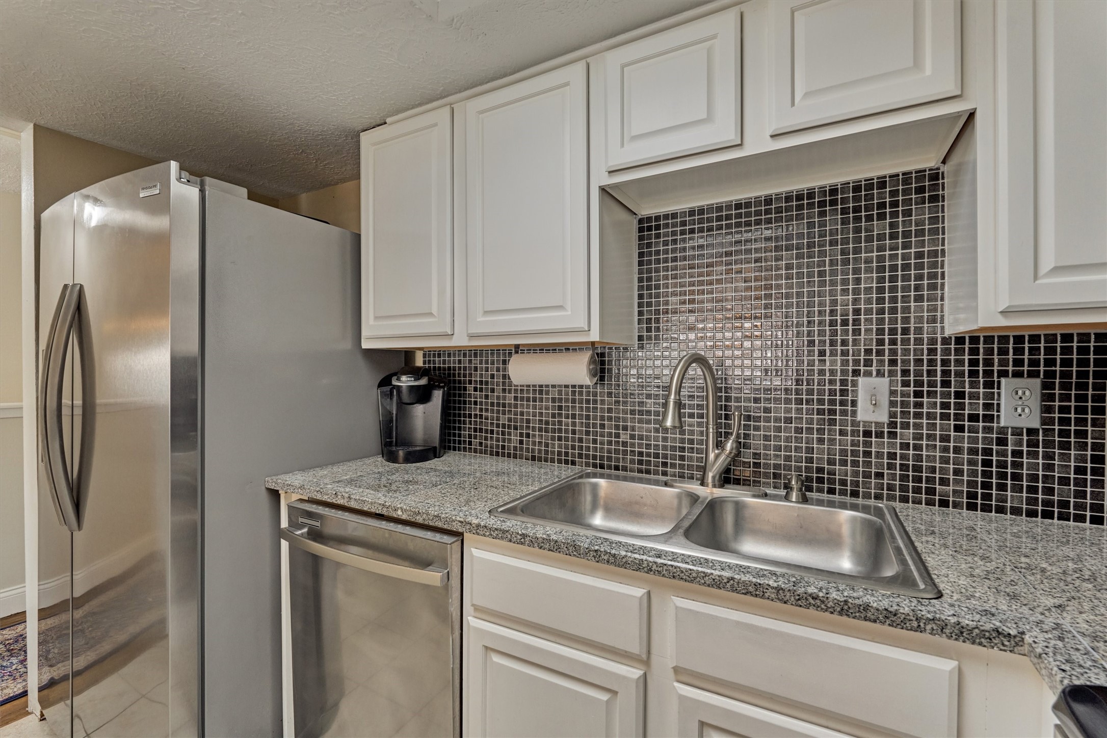 39 Regency Point Property Photo 17