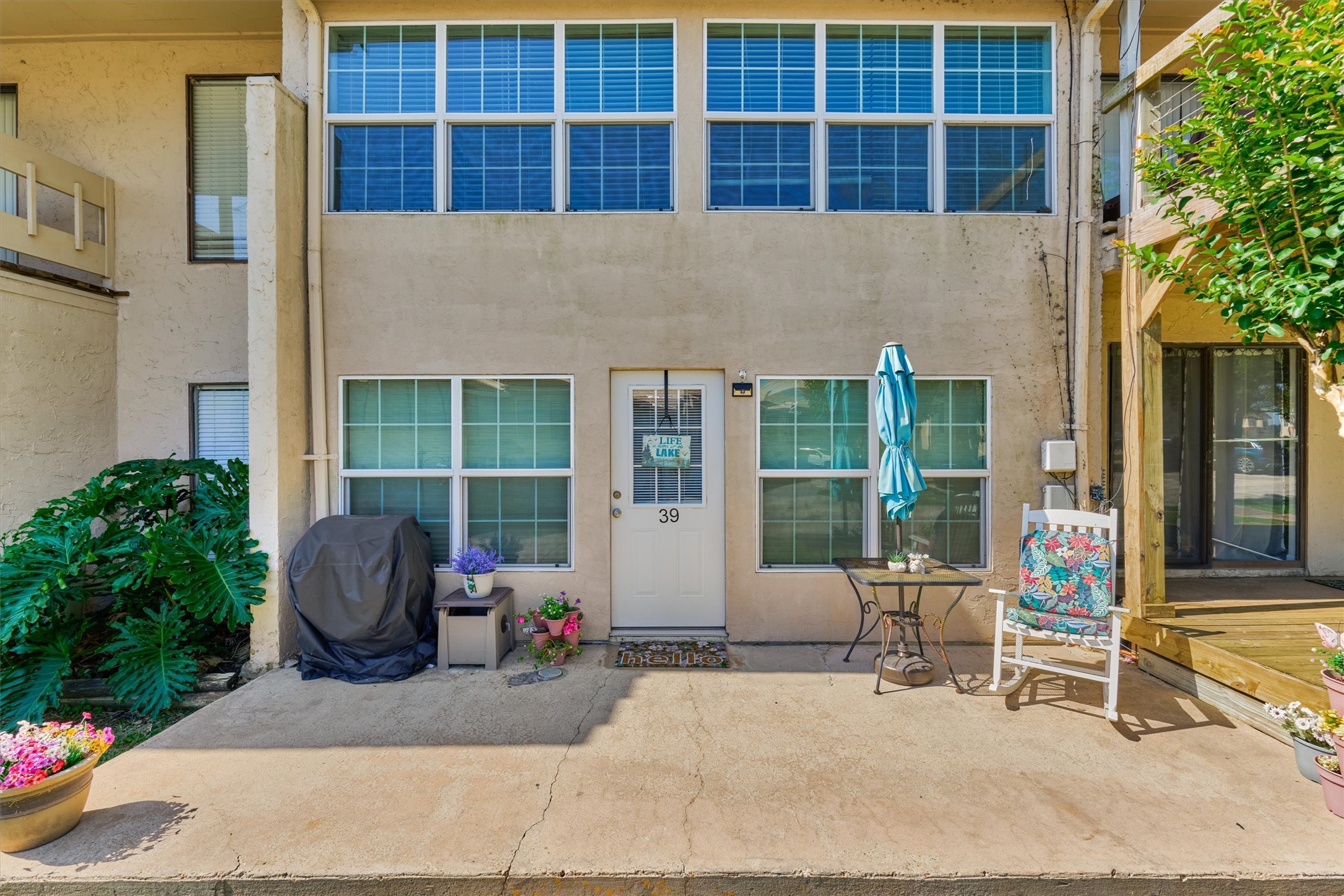 39 Regency Point Property Photo 30