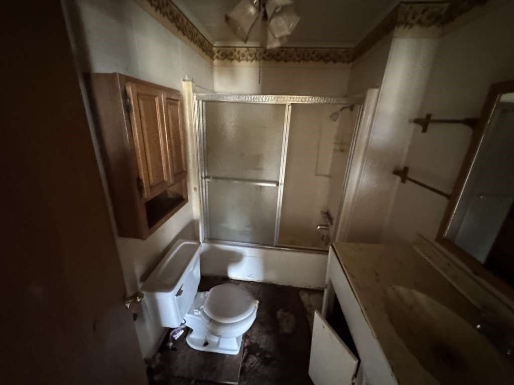 610 W Garrison Avenue Property Photo 10