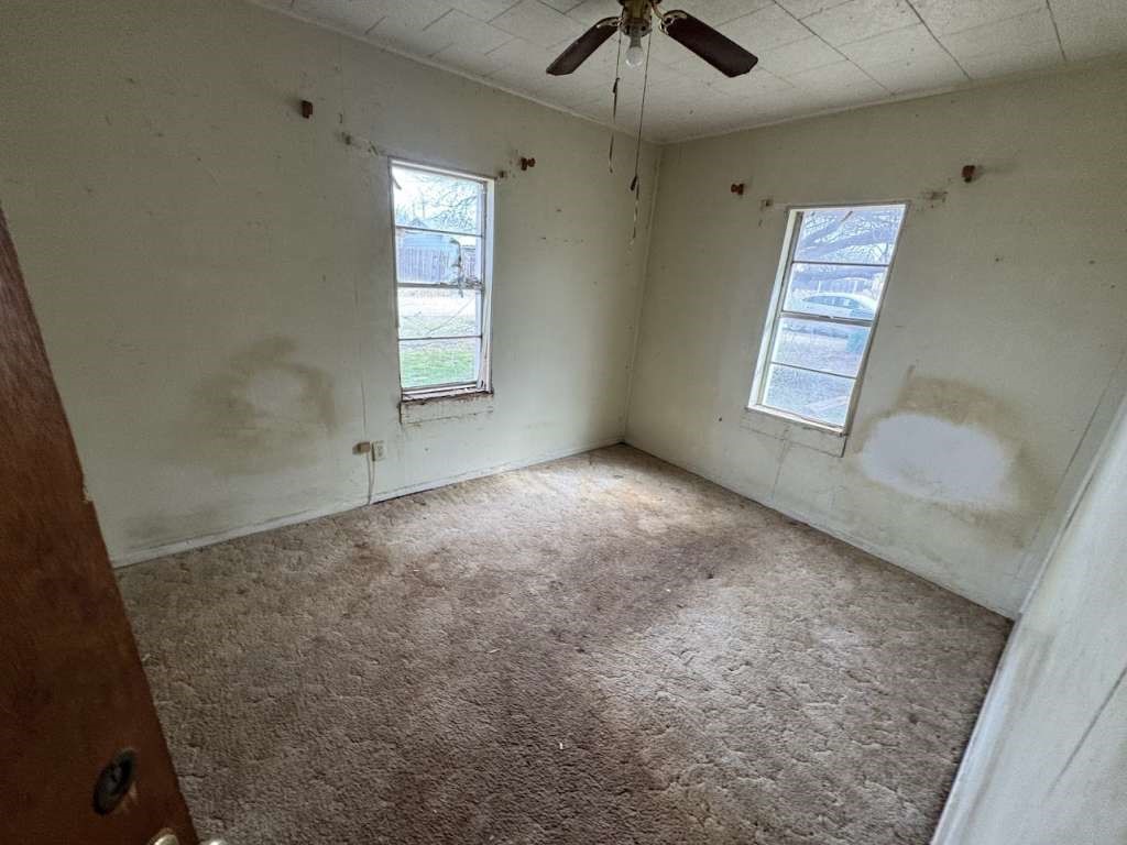 610 W Garrison Avenue Property Photo 12