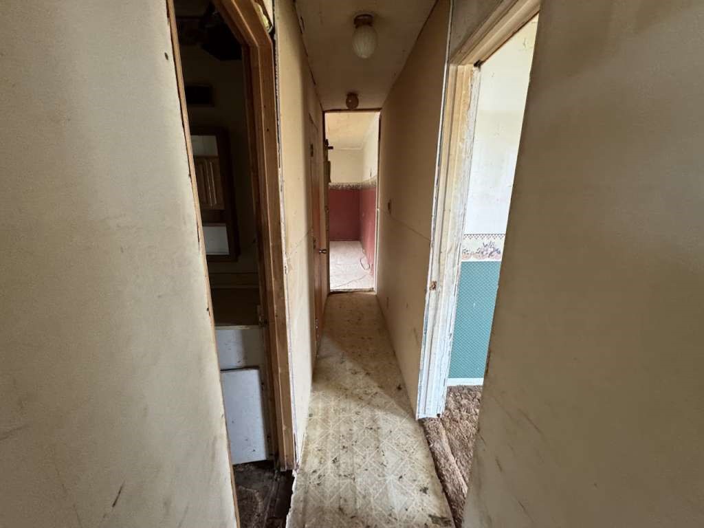 610 W Garrison Avenue Property Photo 14