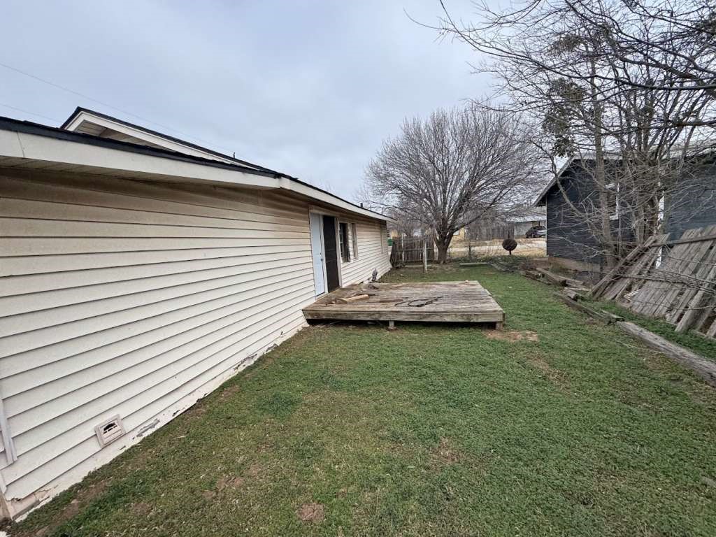 610 W Garrison Avenue Property Photo 17