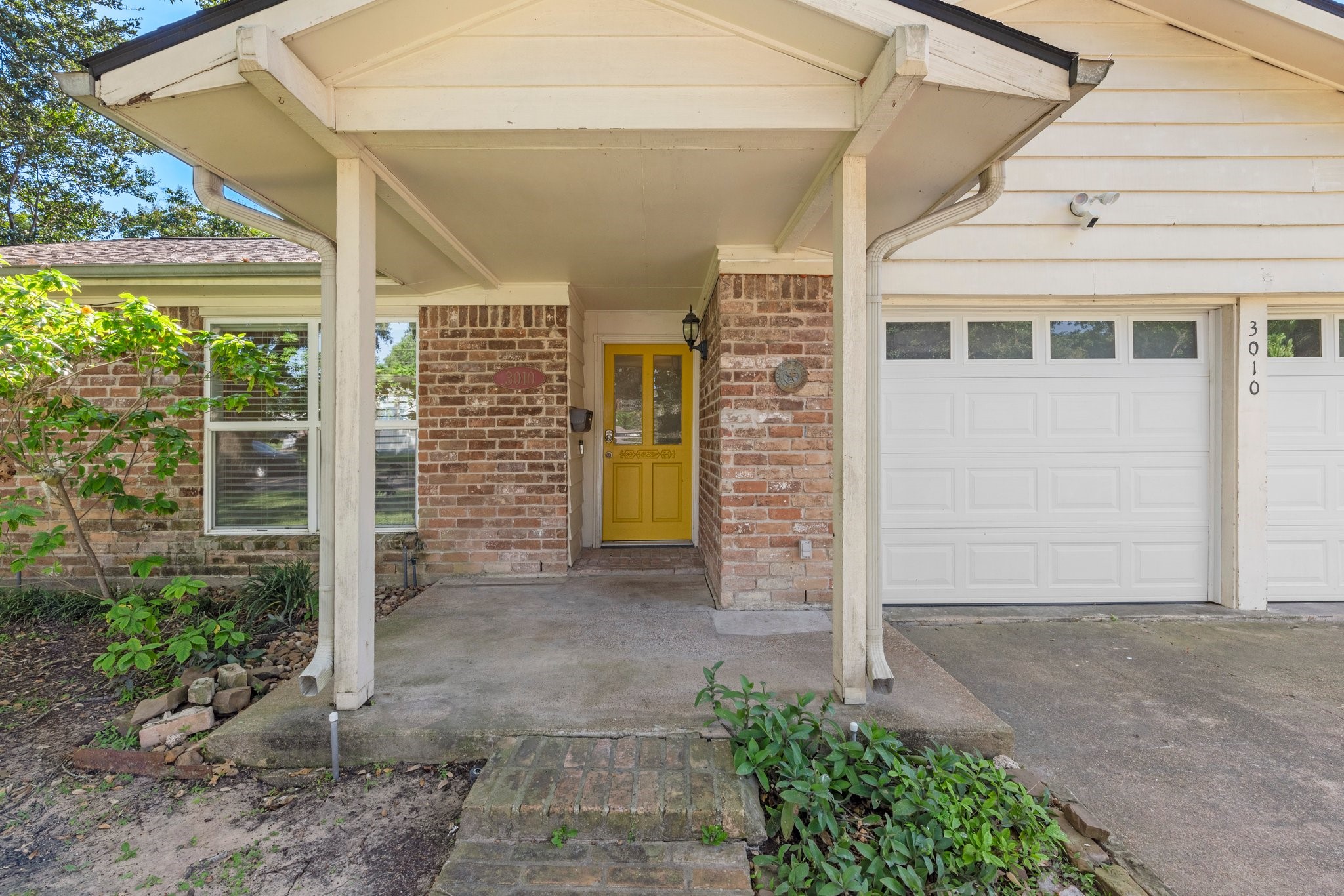 3010 Westerland Drive Property Photo 13