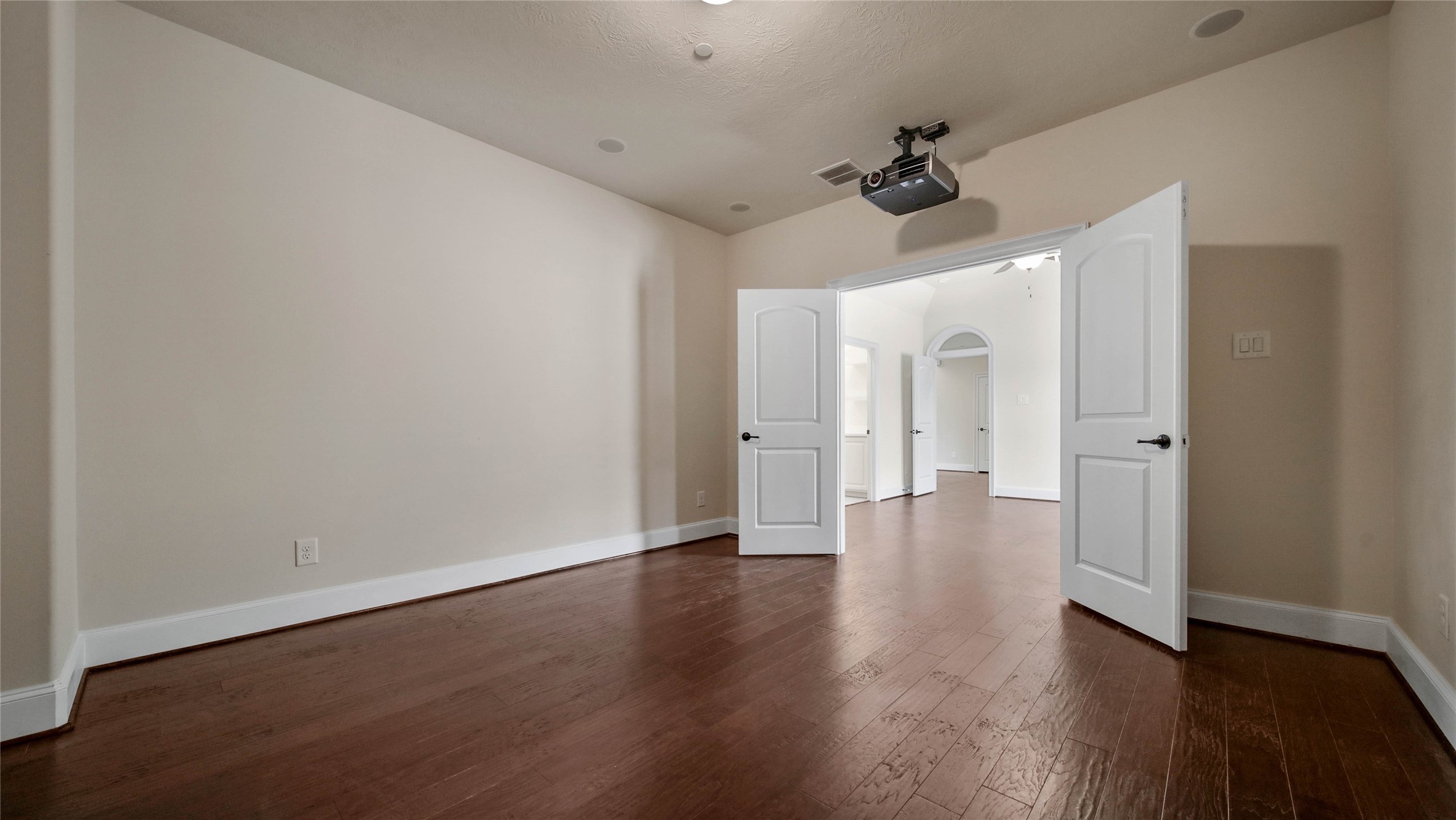 4518 Holt Street Property Photo 46