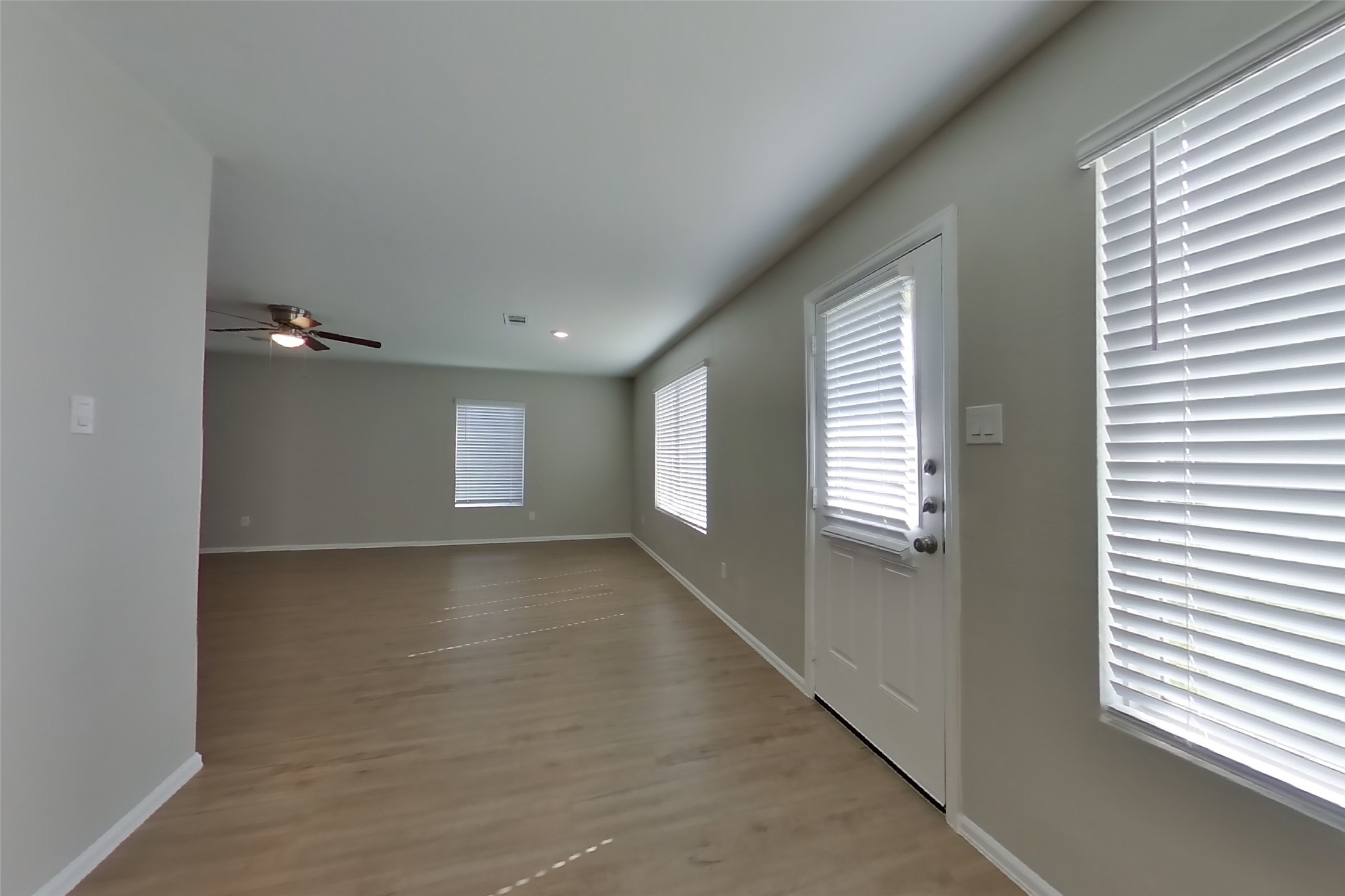 18613 Rosehill Prairie Drive Property Photo 6