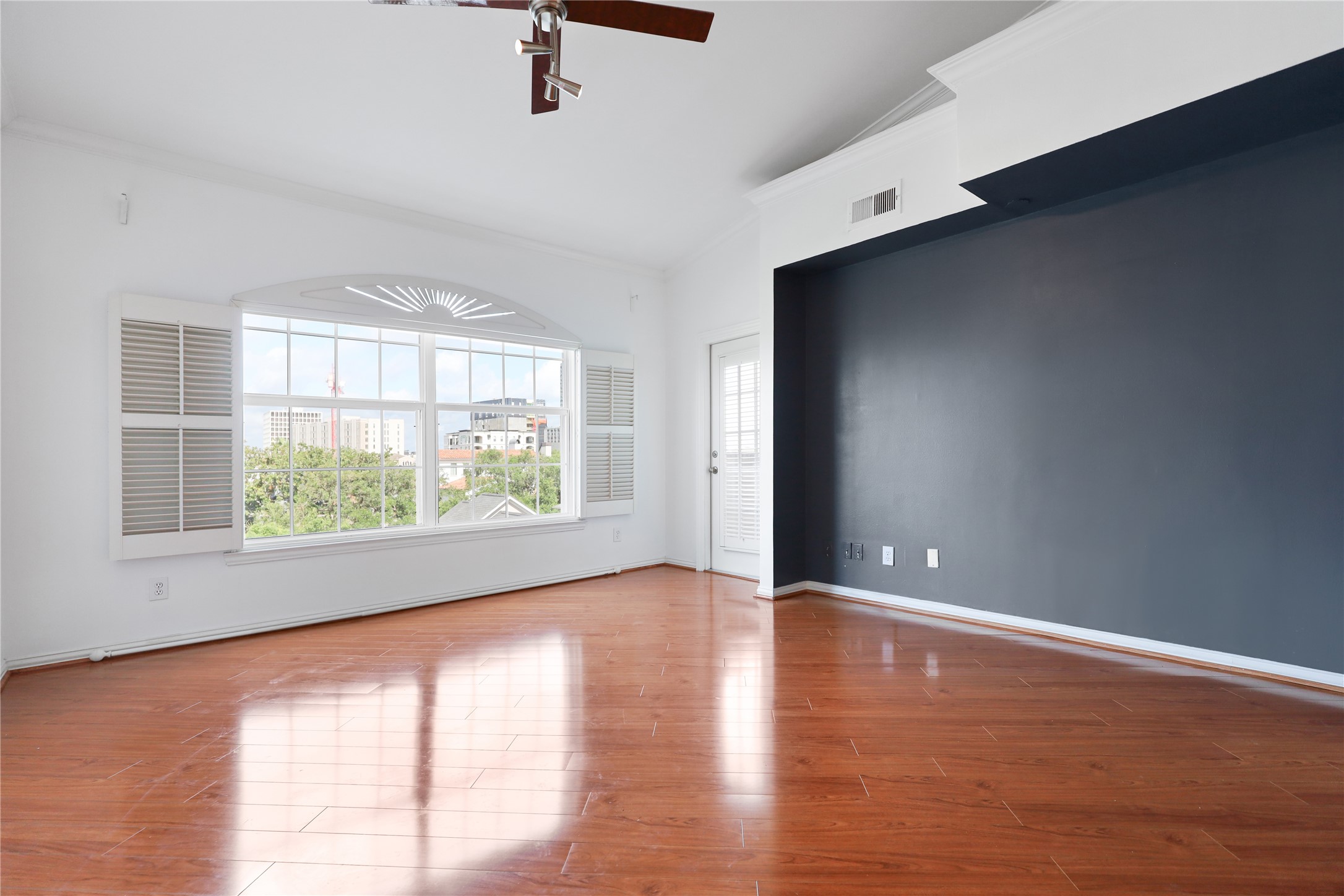 2111 Welch St Street A315 Property Photo 1