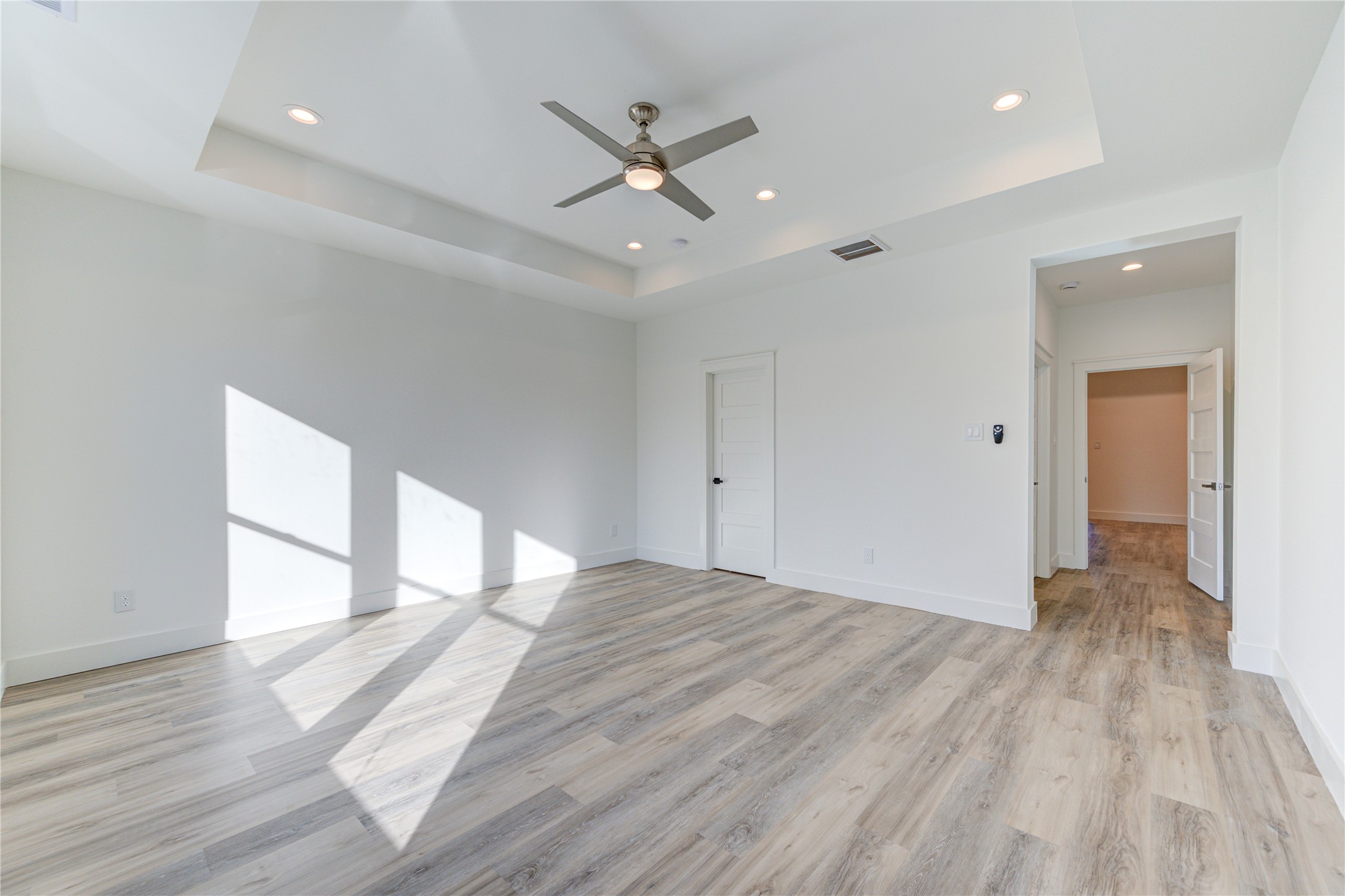 1224 Wycliffe Drive A Property Photo 14