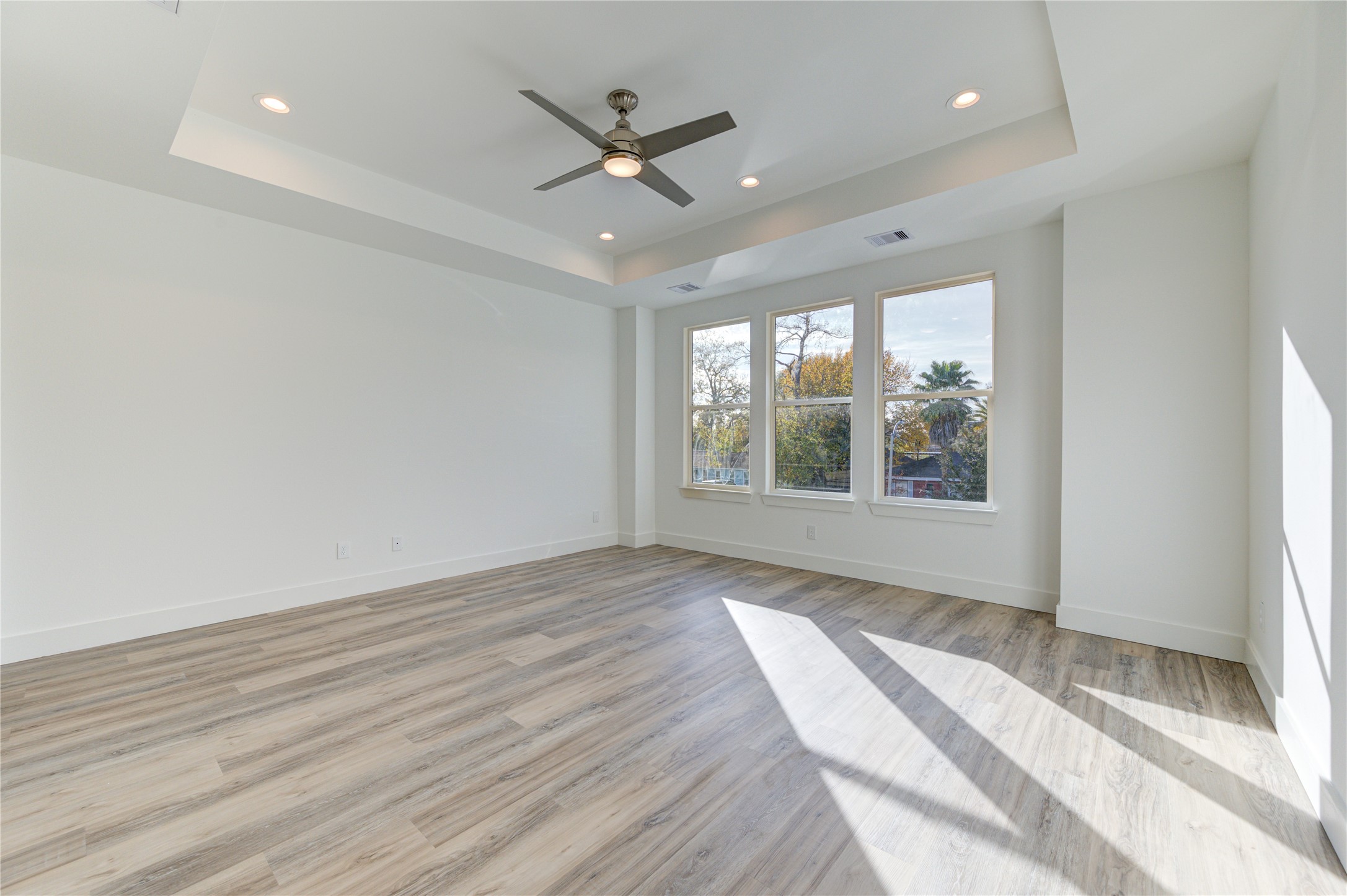 1224 Wycliffe Drive A Property Photo 15
