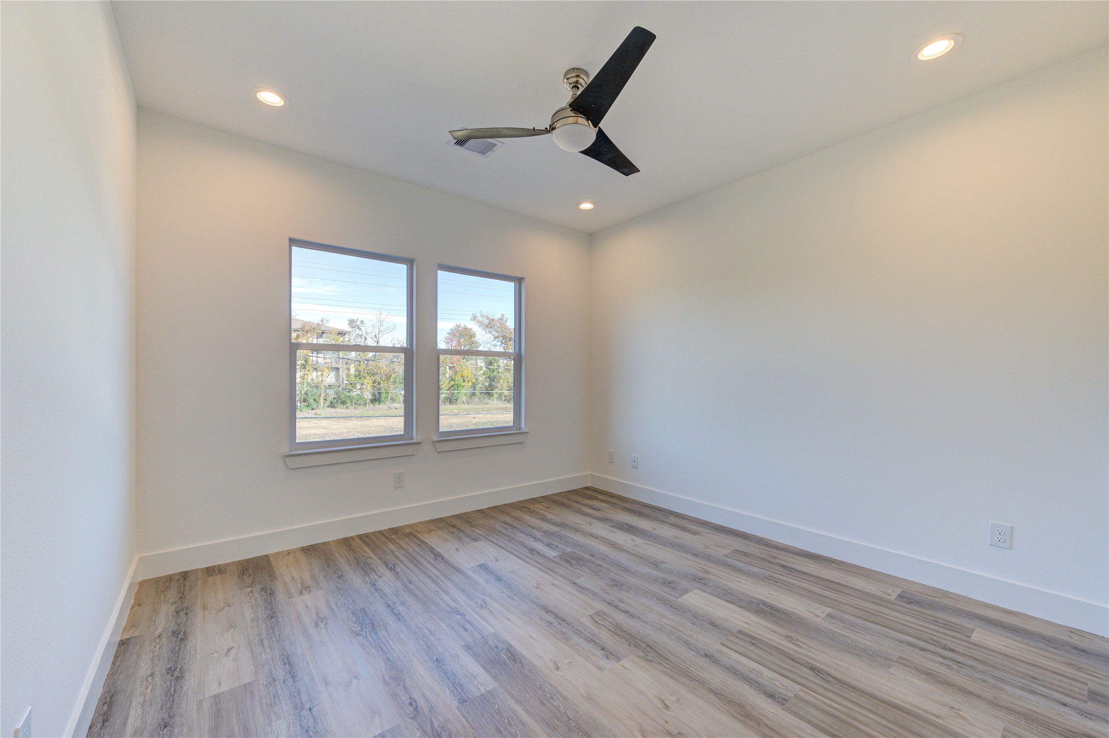 1224 Wycliffe Drive A Property Photo 19