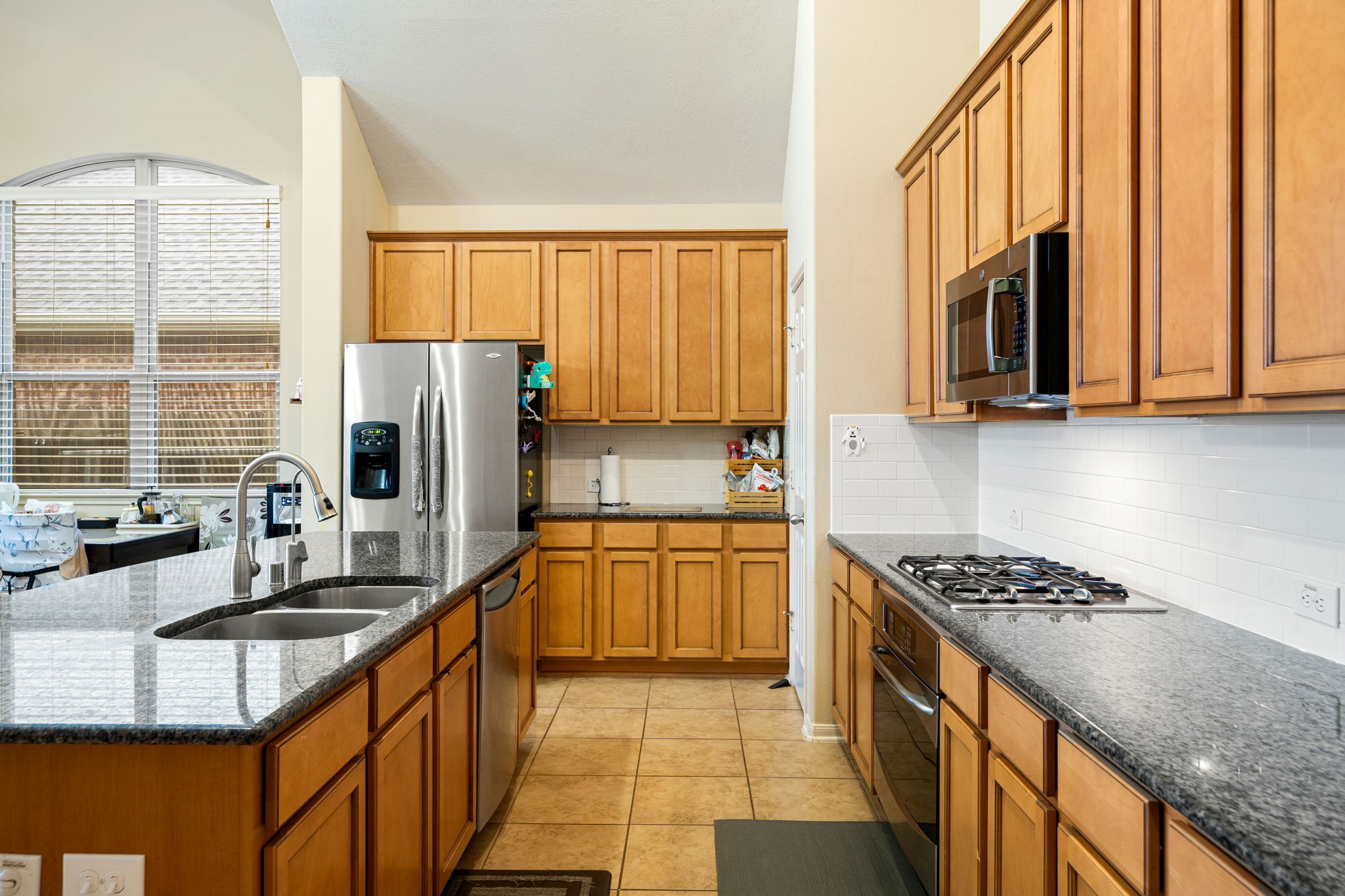 28523 Kinglet Pines Drive Property Photo 14
