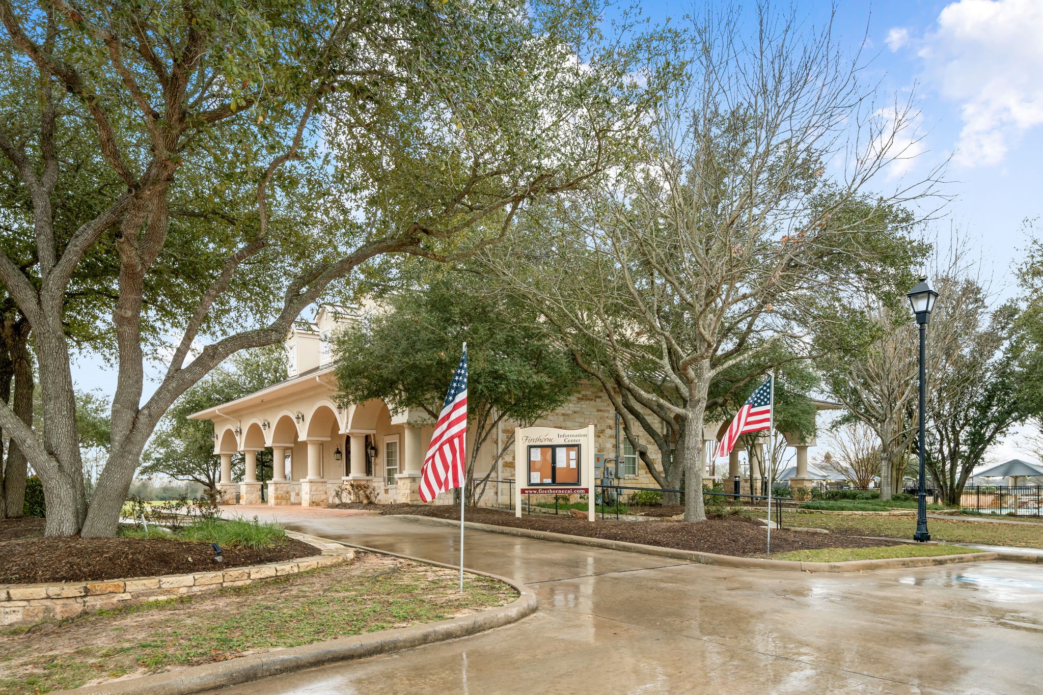 28523 Kinglet Pines Drive Property Photo 40