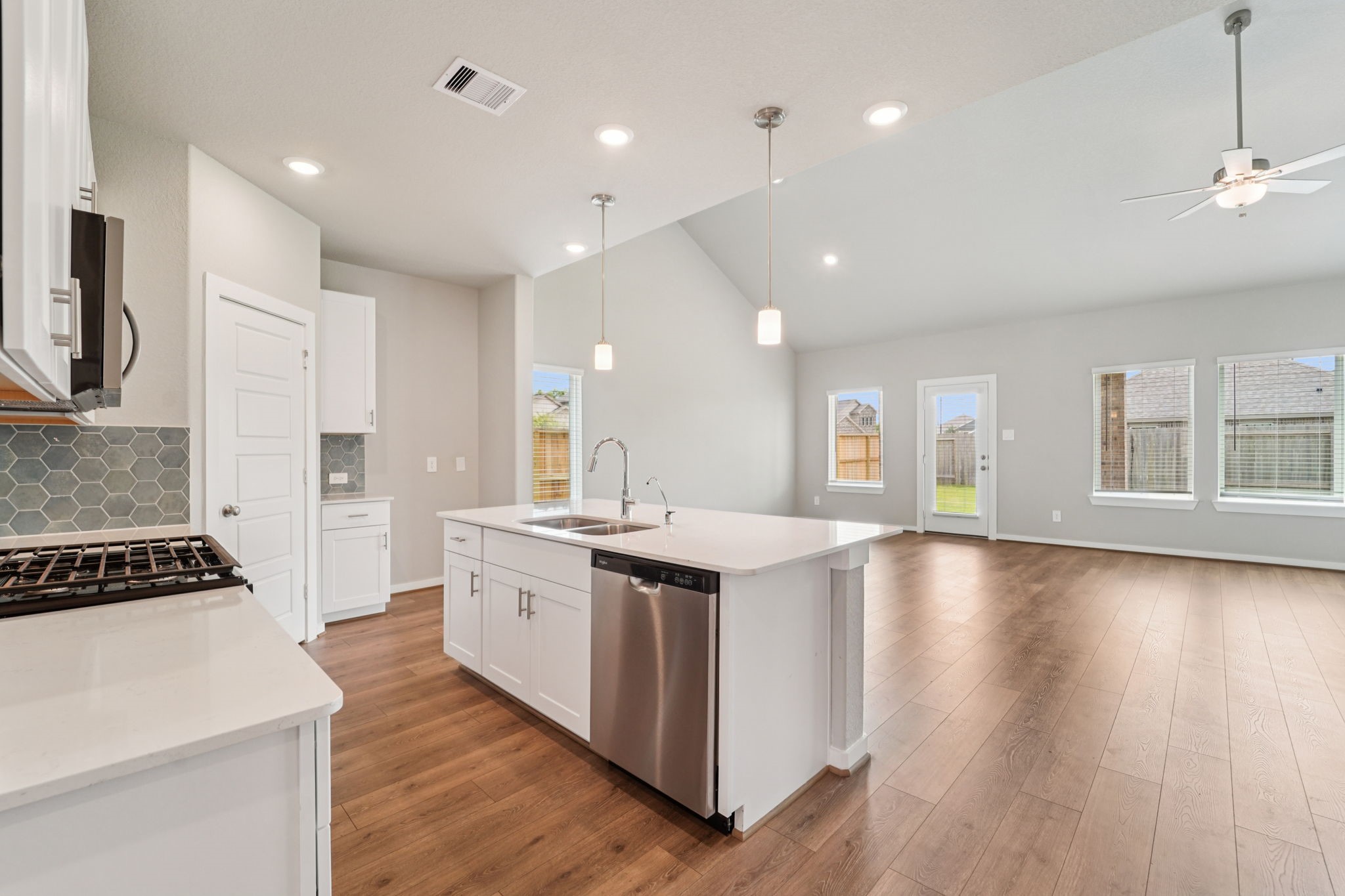 2542 Gray Gale Court Property Photo 9