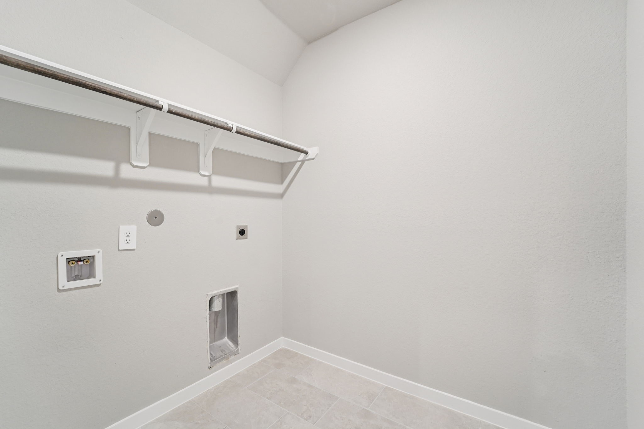 2542 Gray Gale Court Property Photo 15