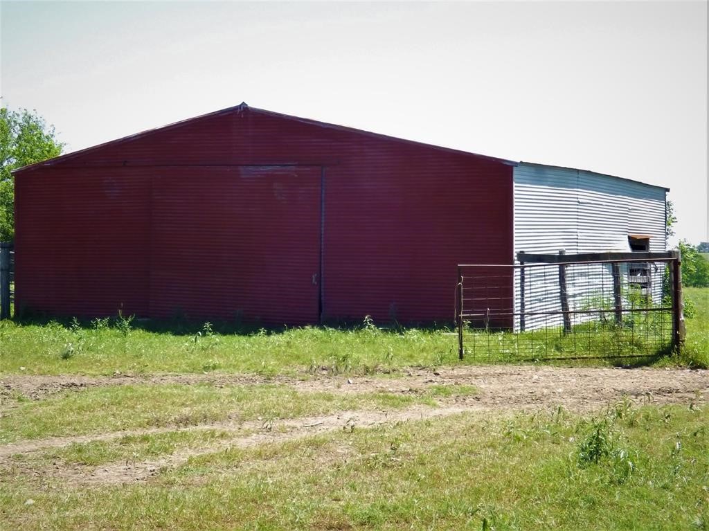 5677 Highway 90 Property Photo 9
