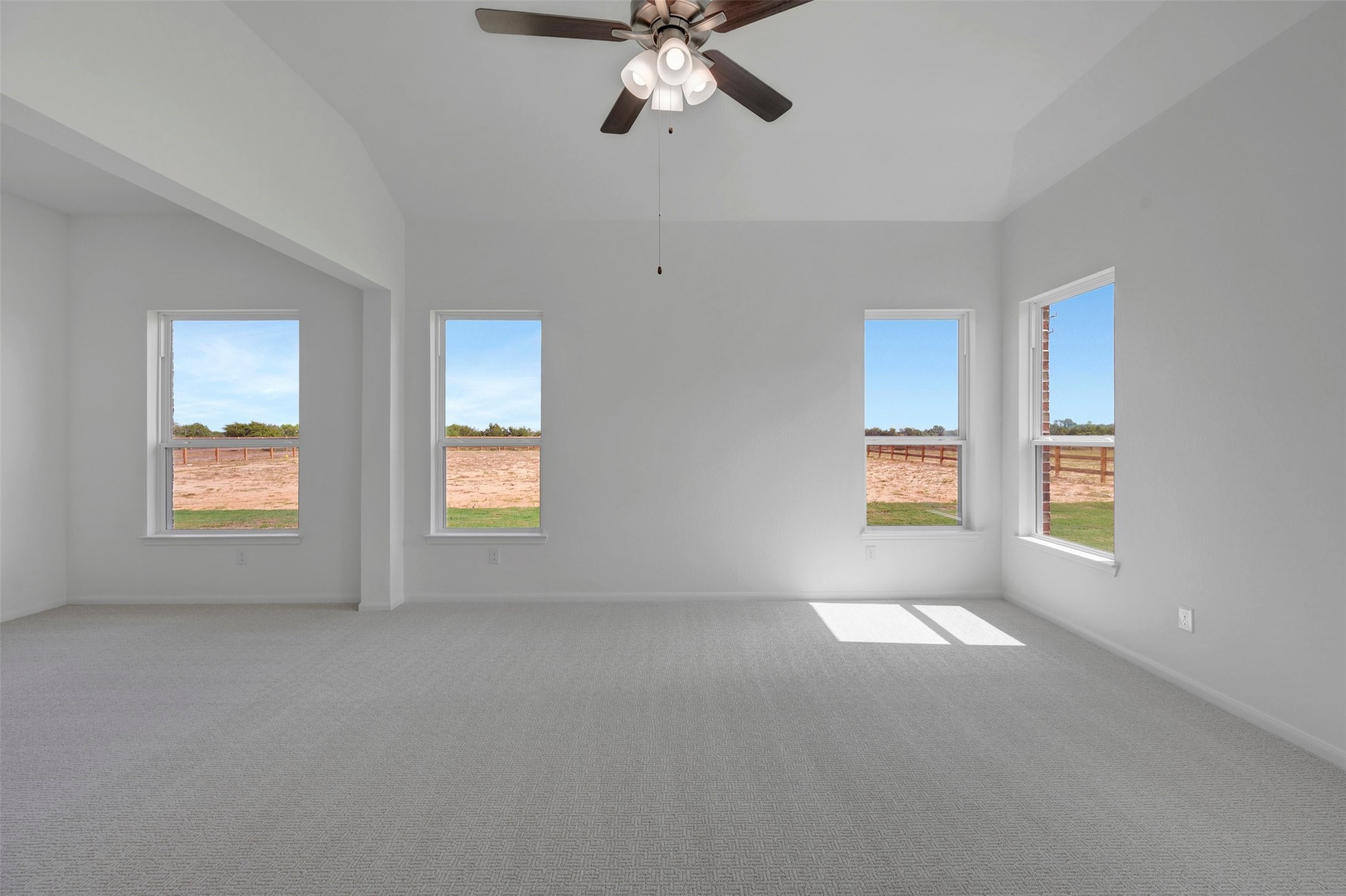 5033 Bluebell Way Property Photo 11