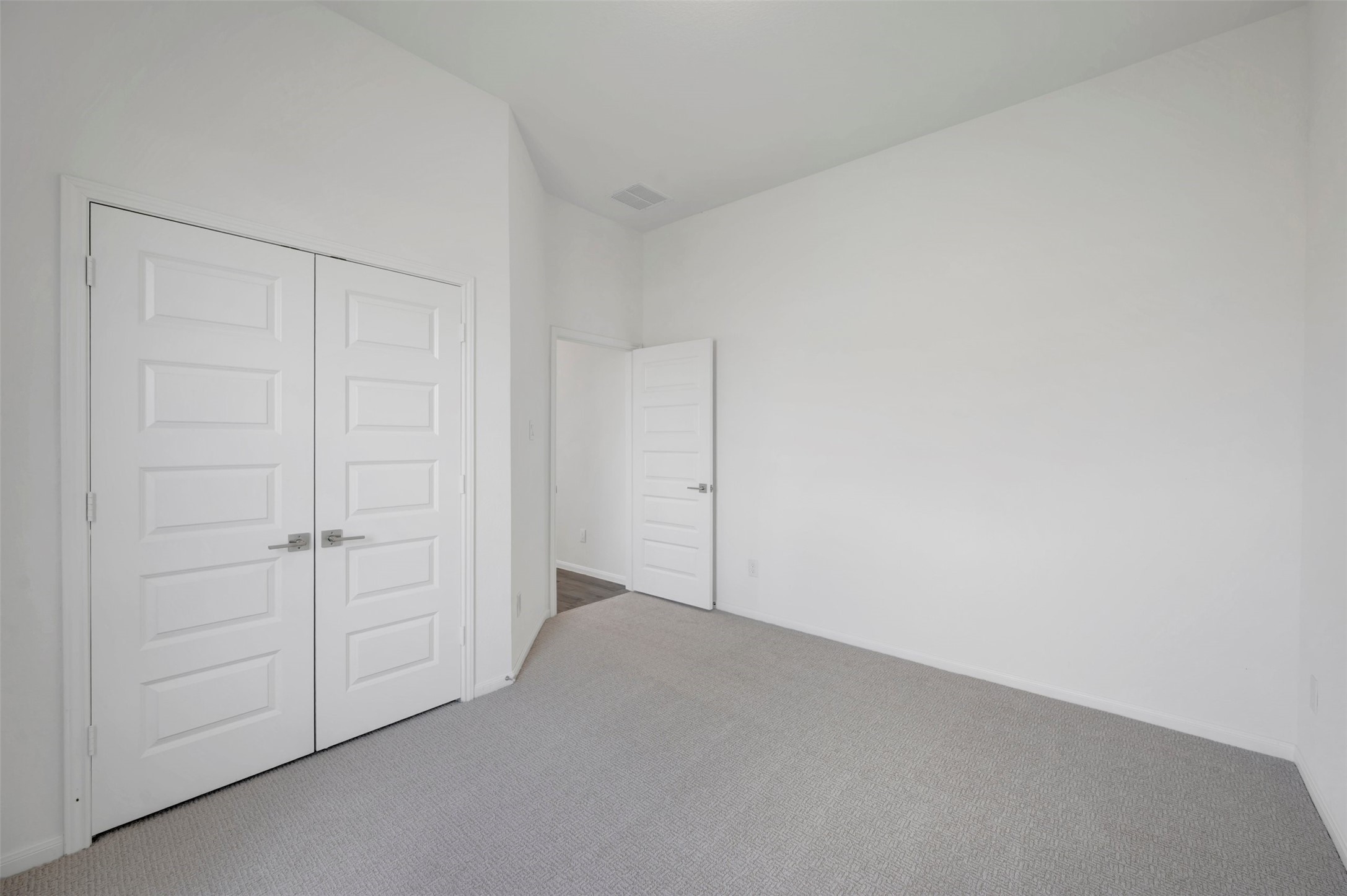 5033 Bluebell Way Property Photo 19