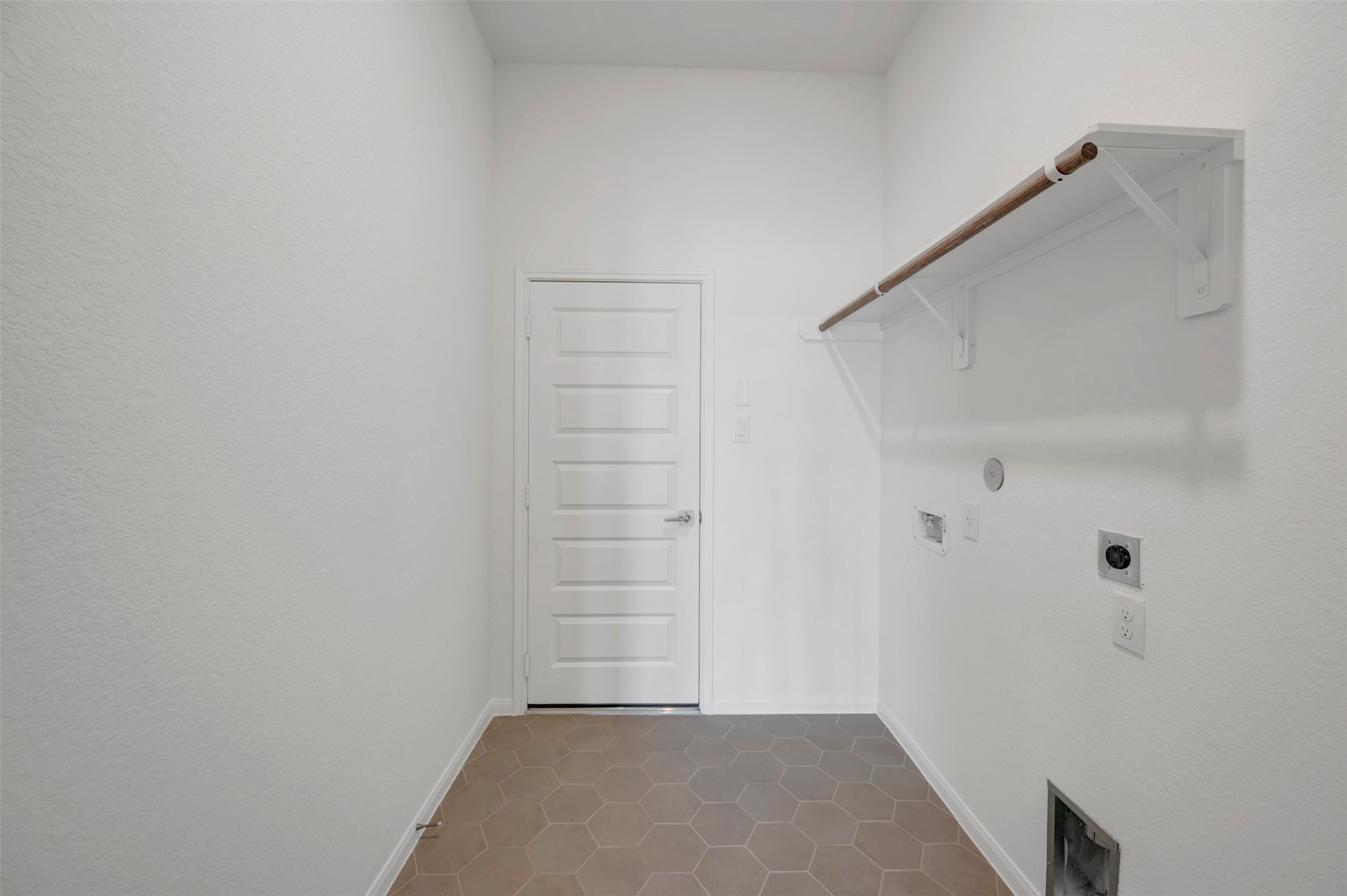 5033 Bluebell Way Property Photo 26