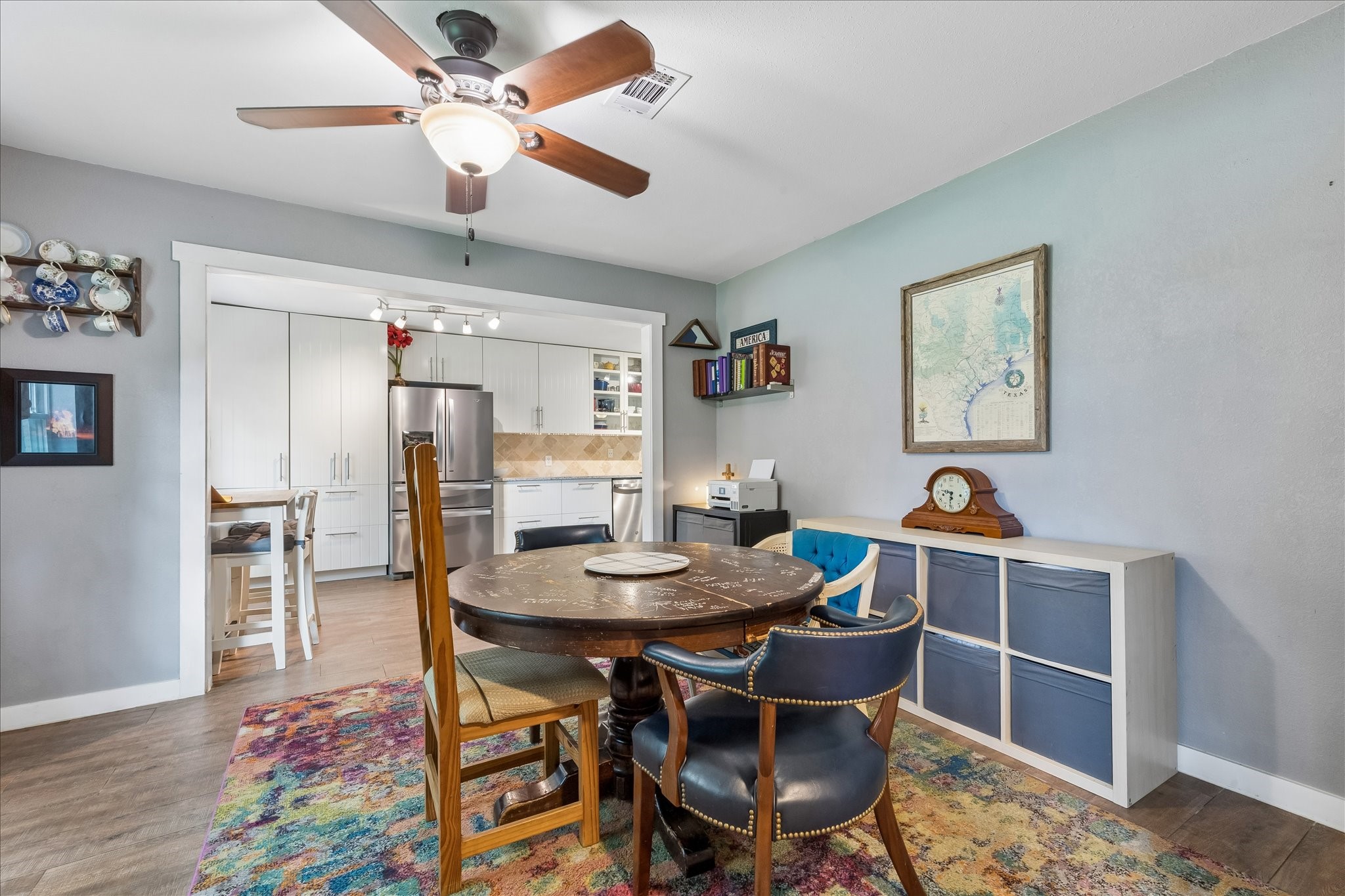 15811 Wandering Trail Property Photo 3