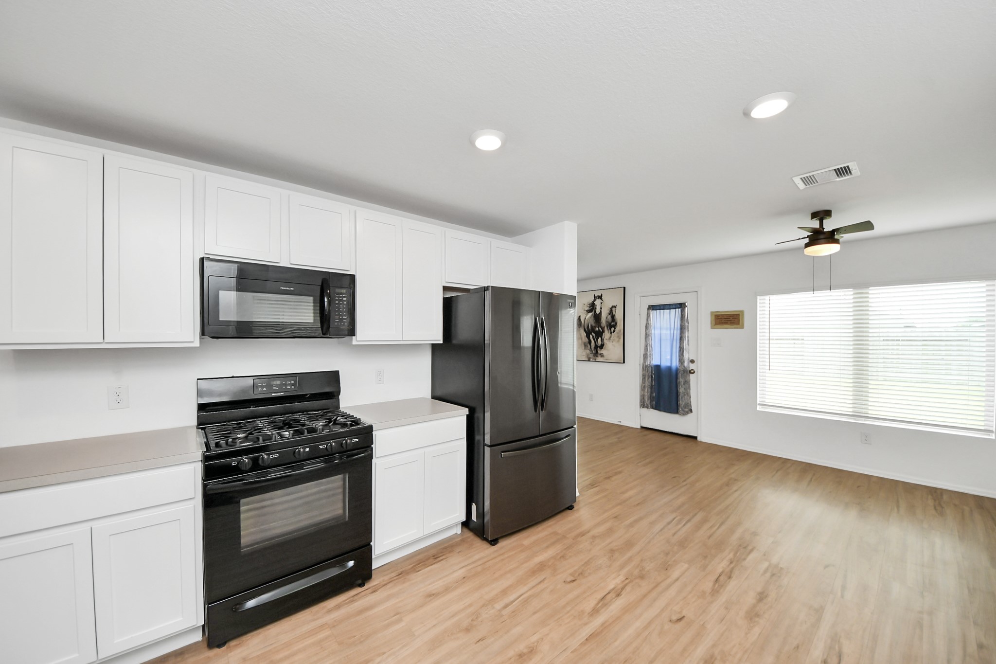26915 Wilderye Cove Ln Property Photo 10