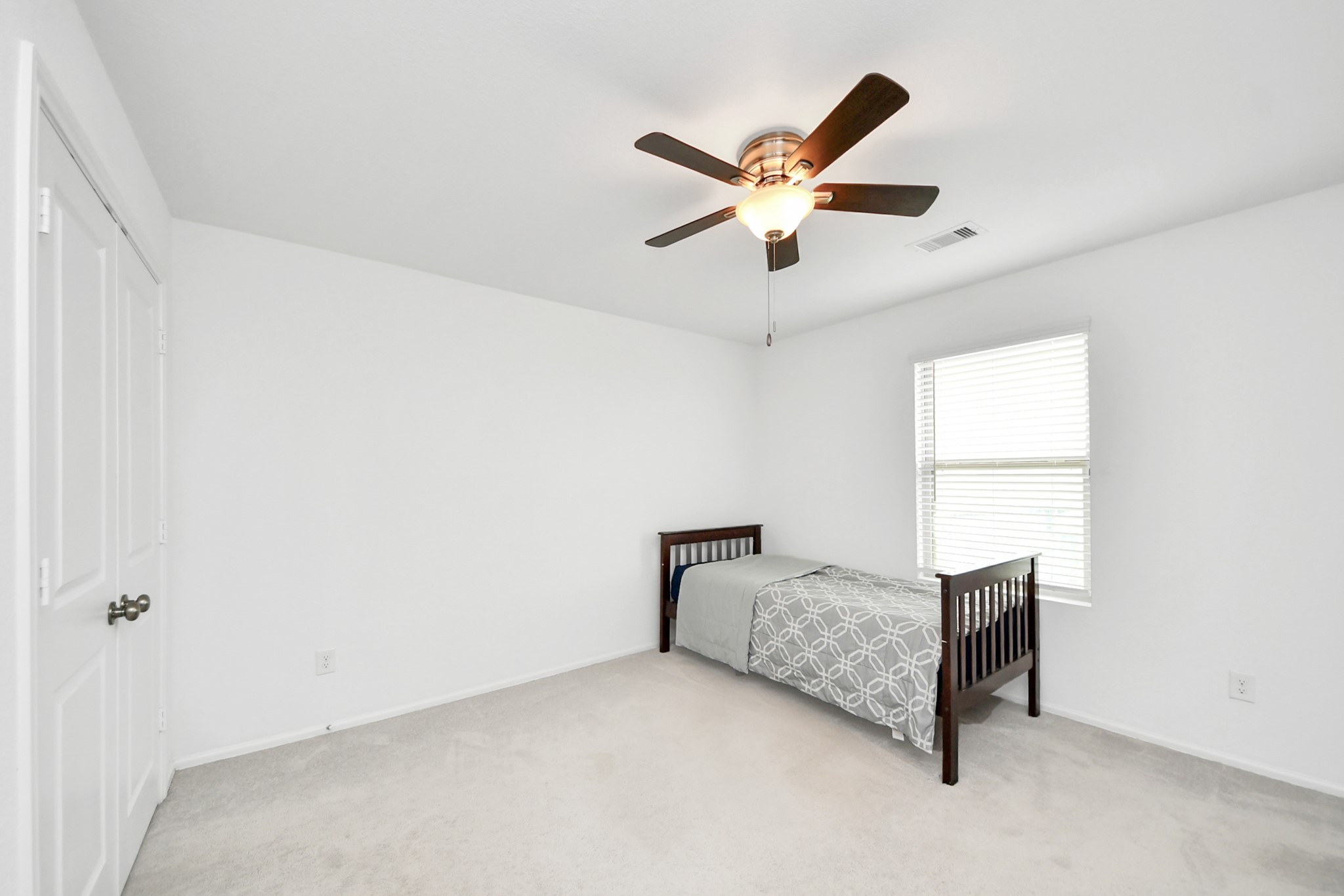 26915 Wilderye Cove Ln Property Photo 23