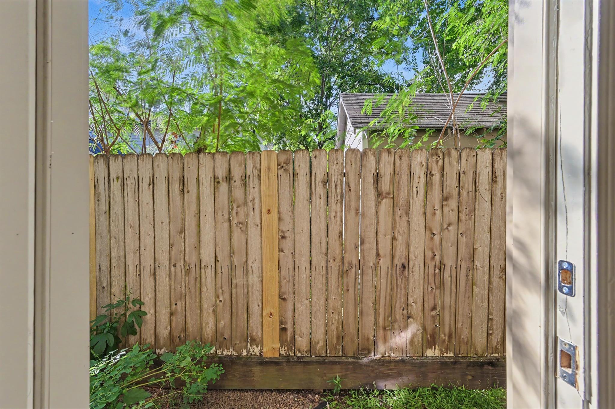 5213 Eigel Street B Property Photo 34