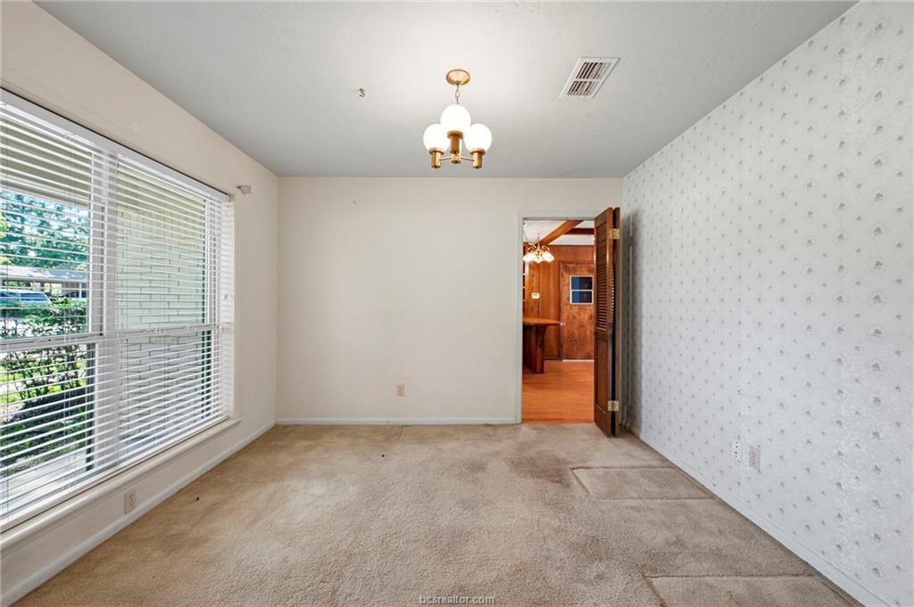 1907 Langford Street Property Photo 13