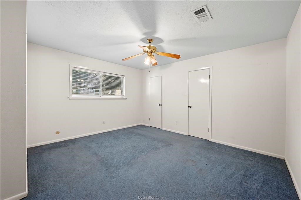 1907 Langford Street Property Photo 15