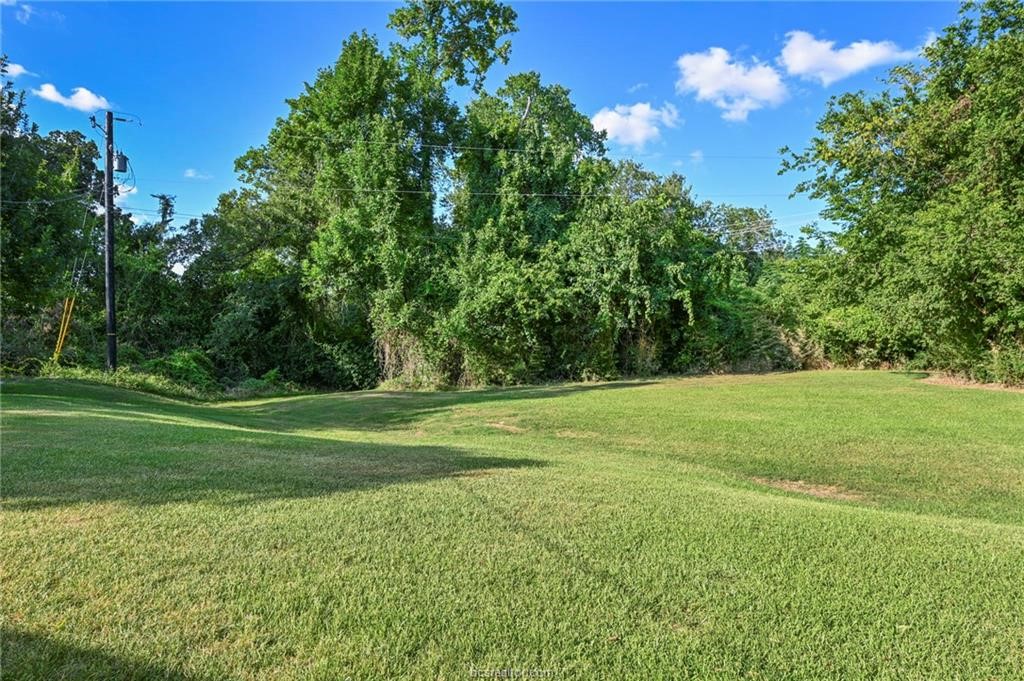 1907 Langford Street Property Photo 27