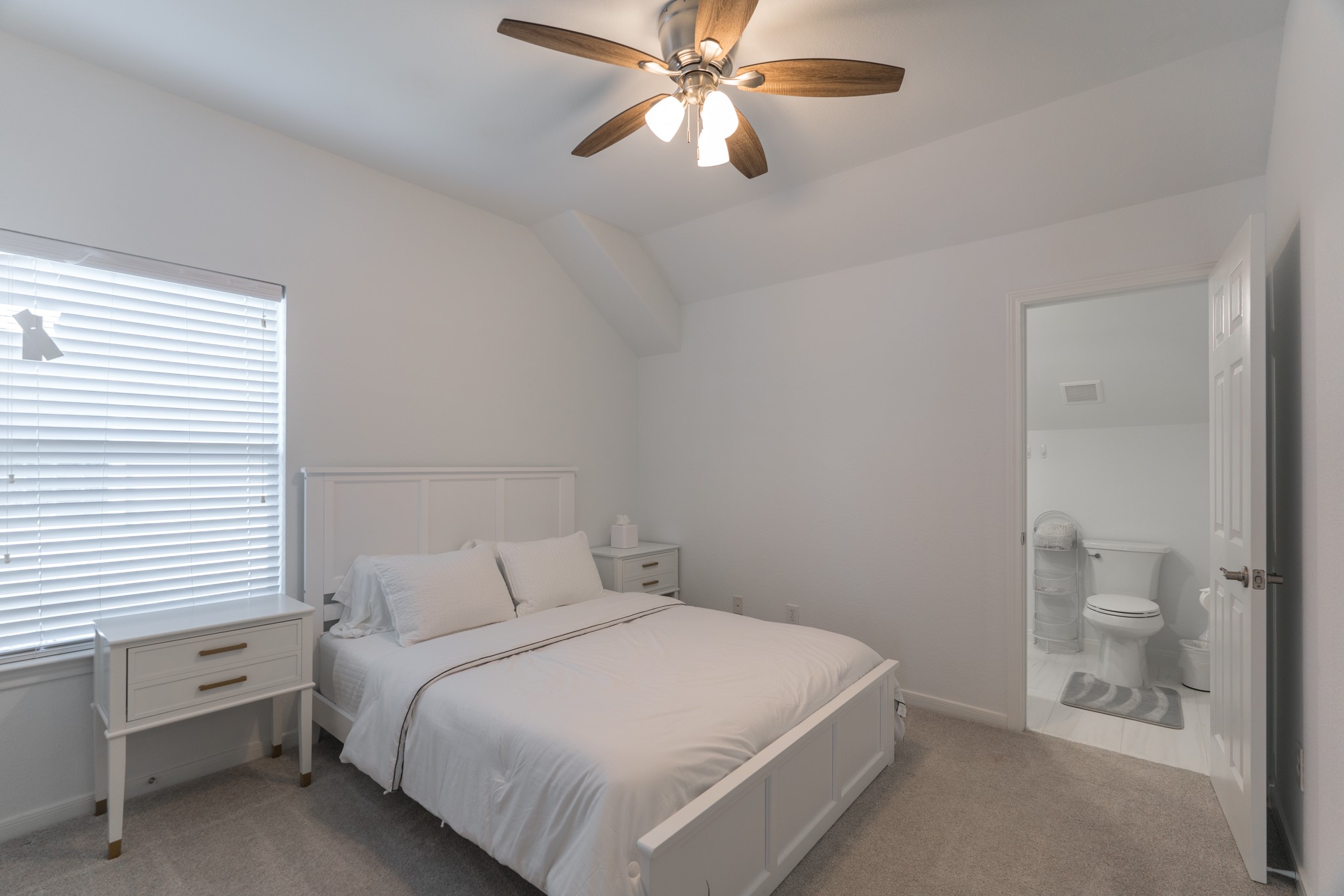 135 S Rocky Point Circle Property Photo 32