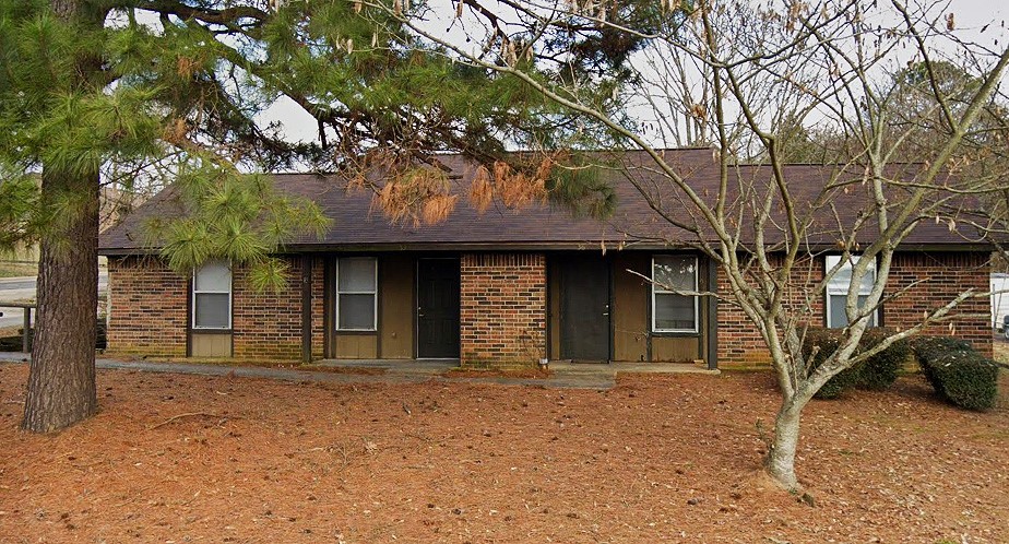 344 Red Bud Lane Property Photo 3