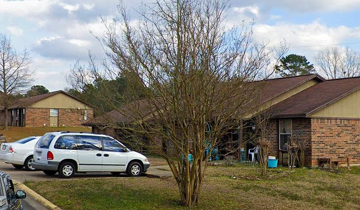 344 Red Bud Lane Property Photo 6