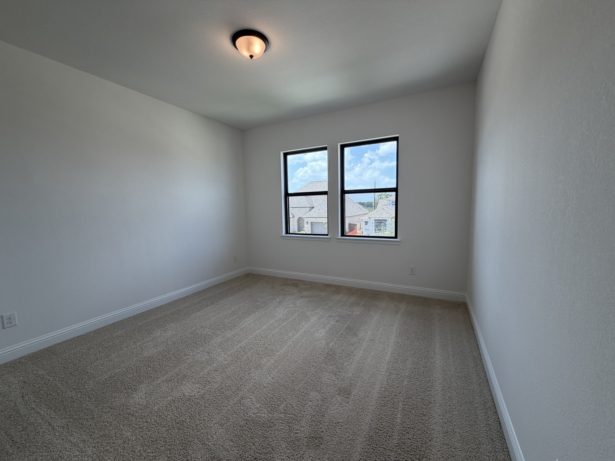 5206 Deer Valley Court Property Photo 16