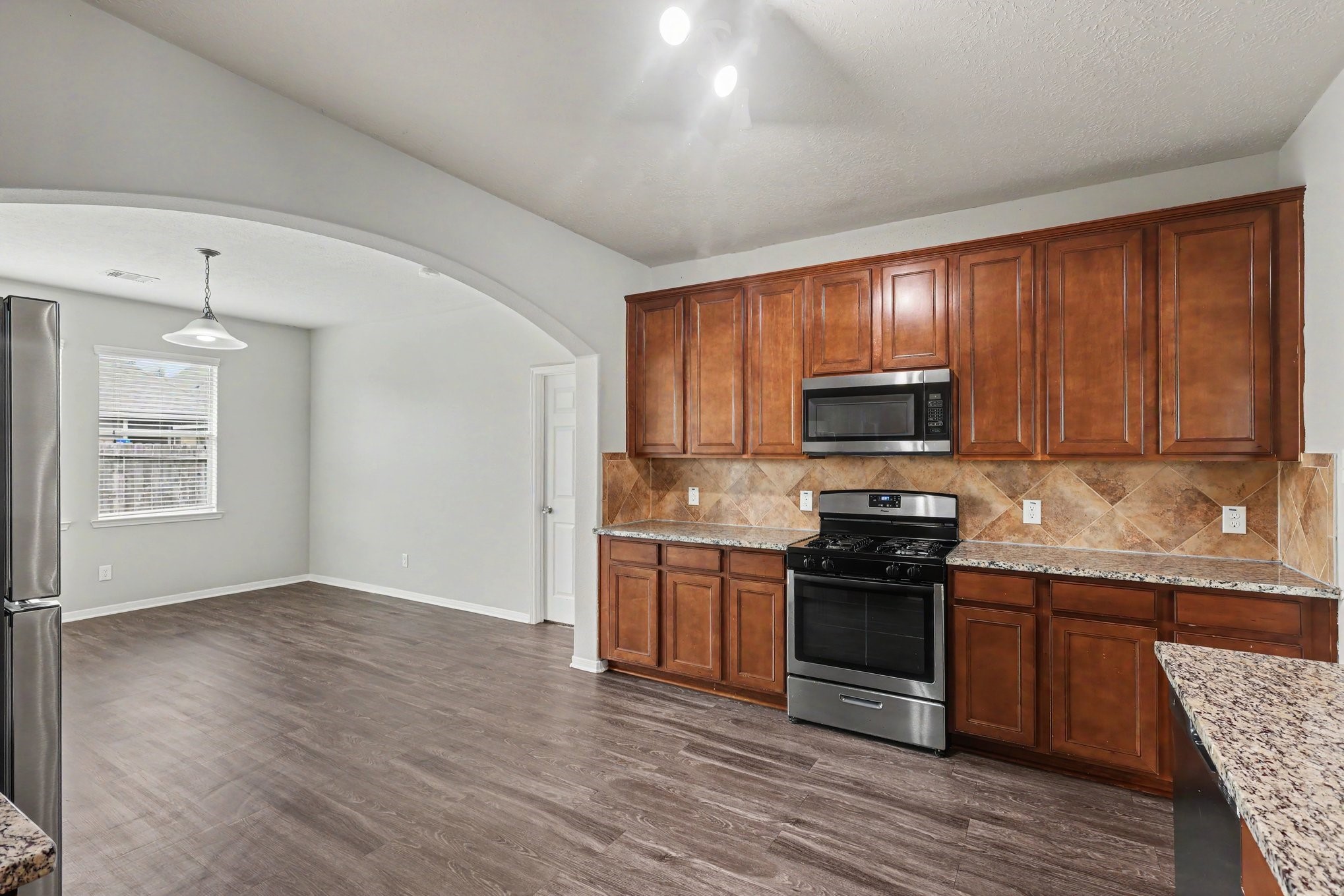 8307 Mandalay Bay Drive Property Photo 6