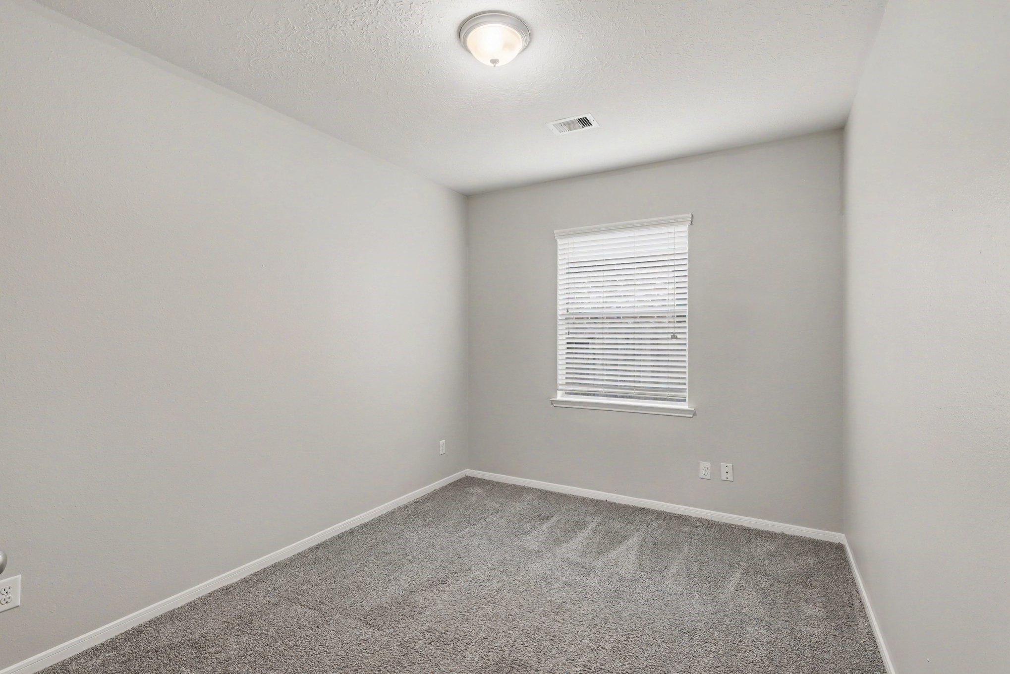 8307 Mandalay Bay Drive Property Photo 13