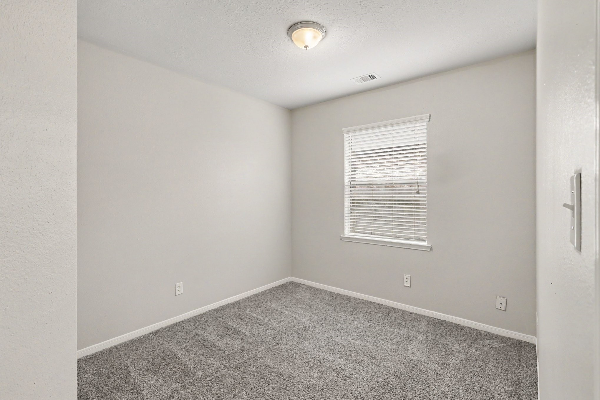 8307 Mandalay Bay Drive Property Photo 17