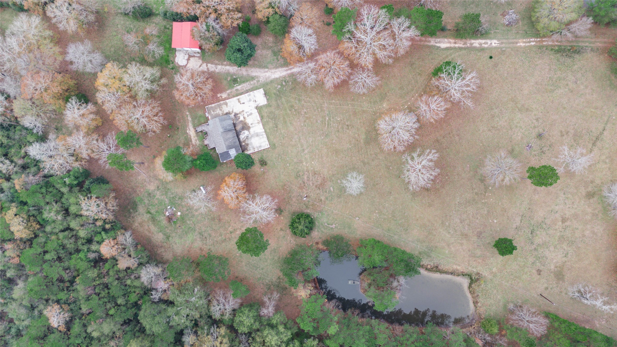 1016 E Capps Road Property Photo 1