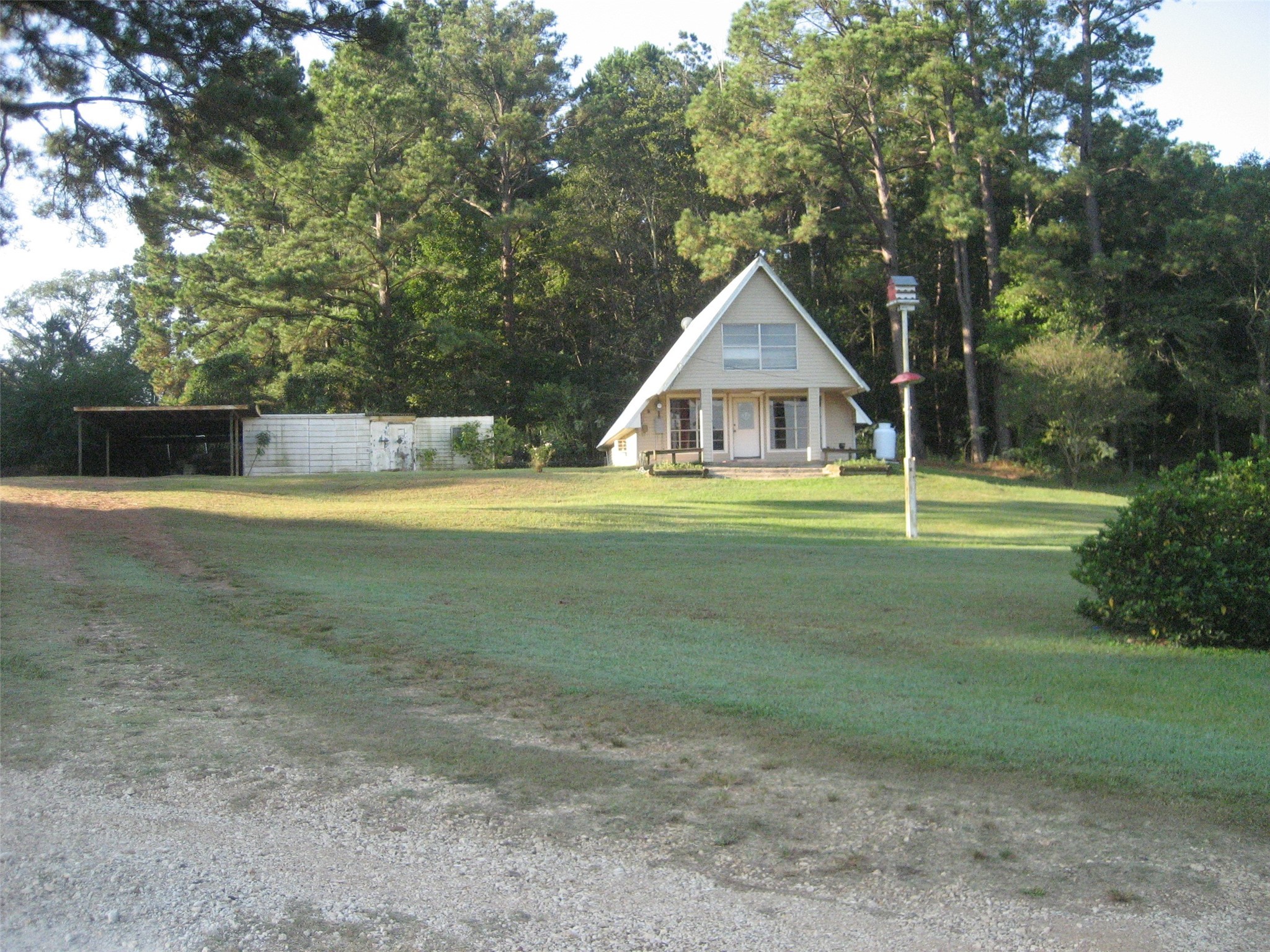 112 Hilltop Drive Property Photo 2