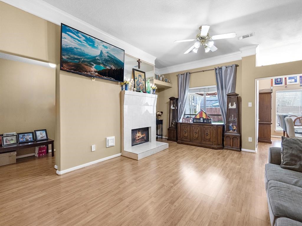 3807 Addicks Clodine Road Property Photo 3
