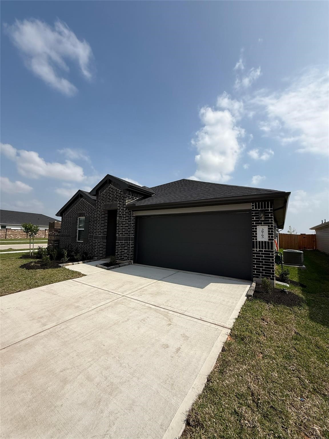 30703 Skye Villa Lane Property Photo 2