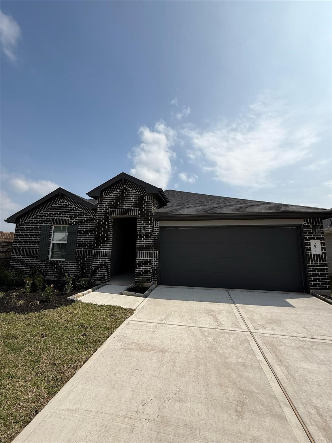 30703 Skye Villa Lane Property Photo 4
