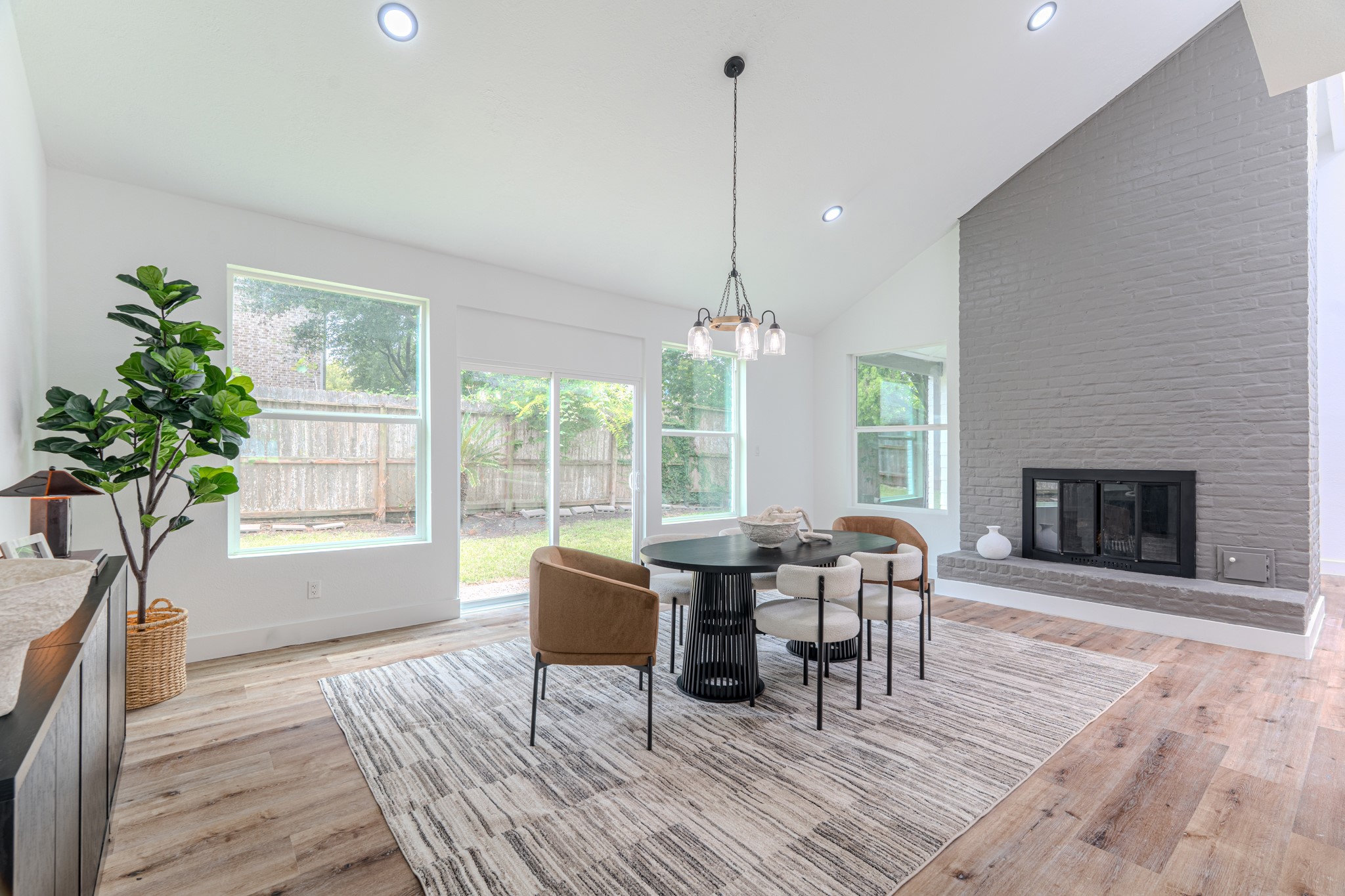14323 Briarhills Parkway Property Photo 16