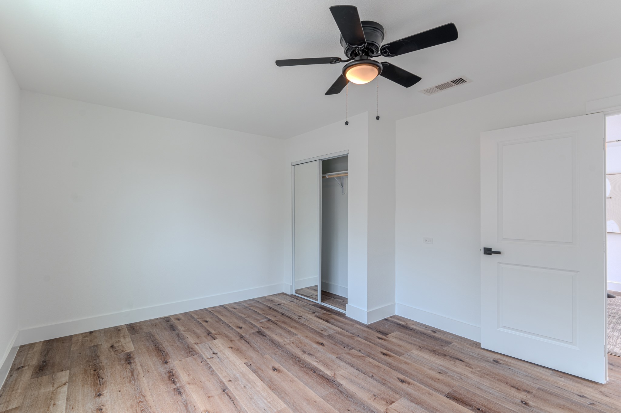 14323 Briarhills Parkway Property Photo 34