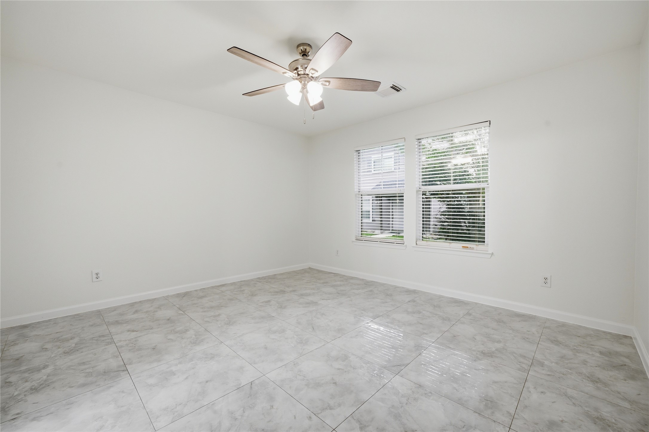 26872 Wellington Court Property Photo 7