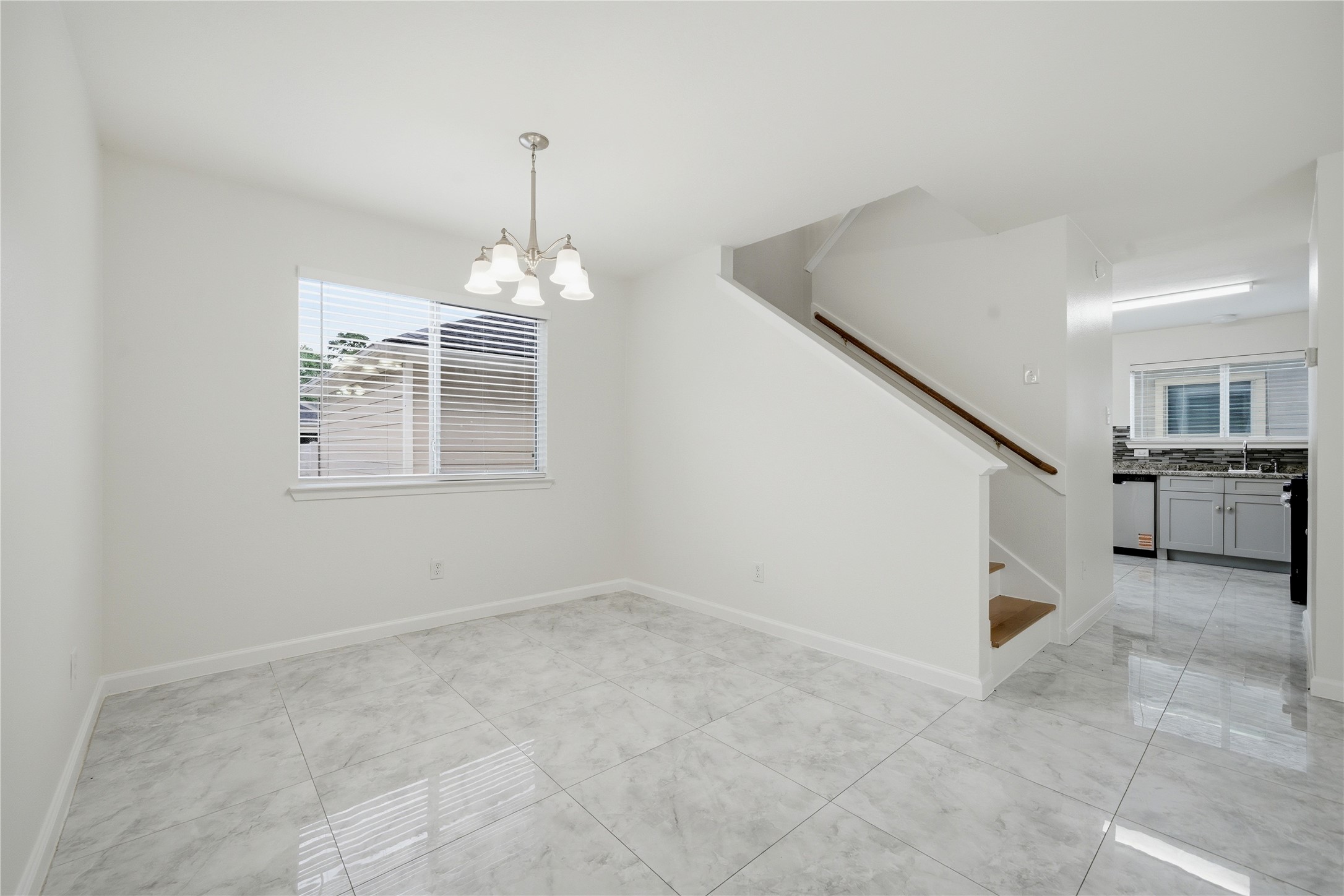 26872 Wellington Court Property Photo 12