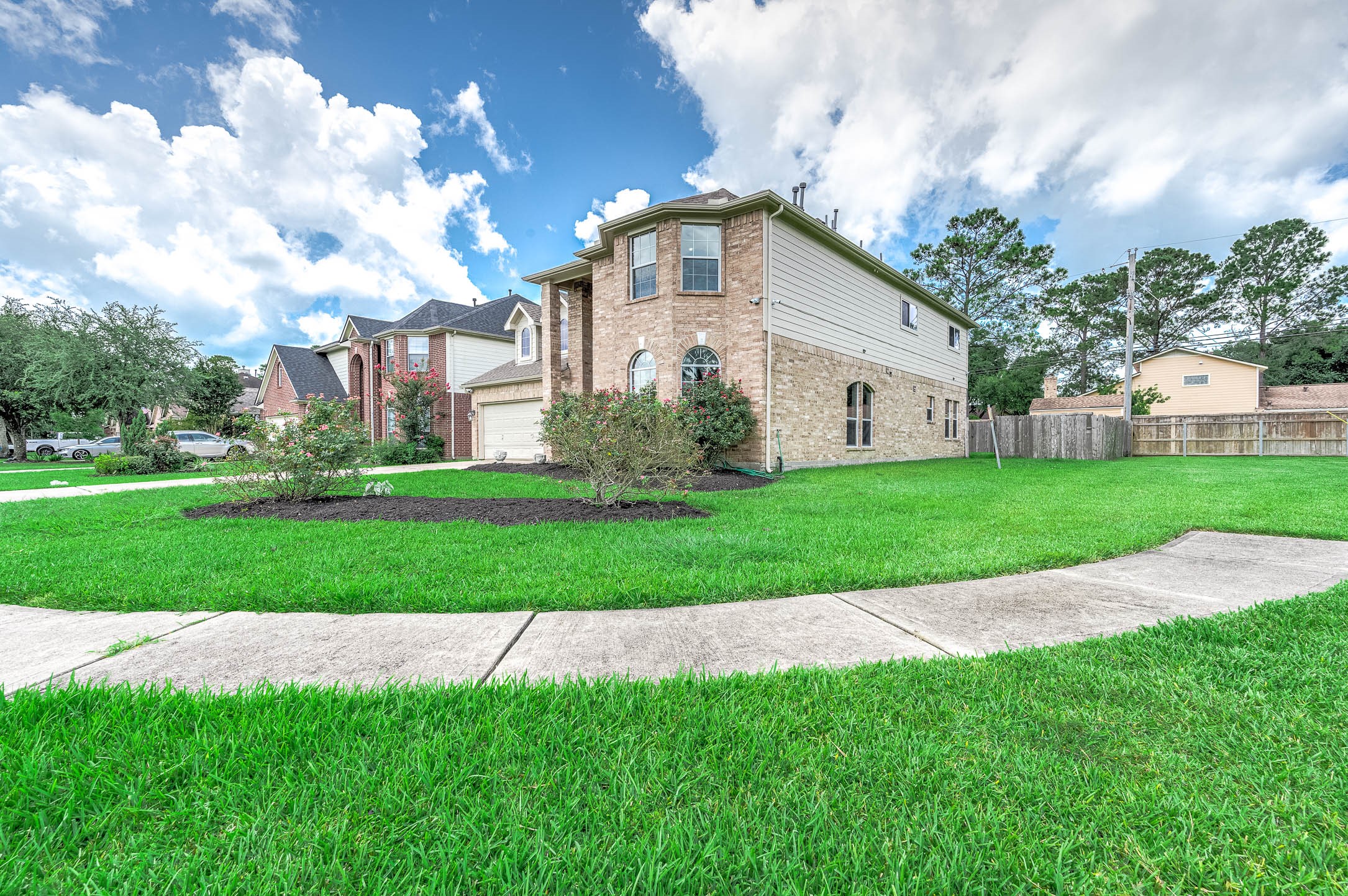 3720 Armand Drive Property Photo 3