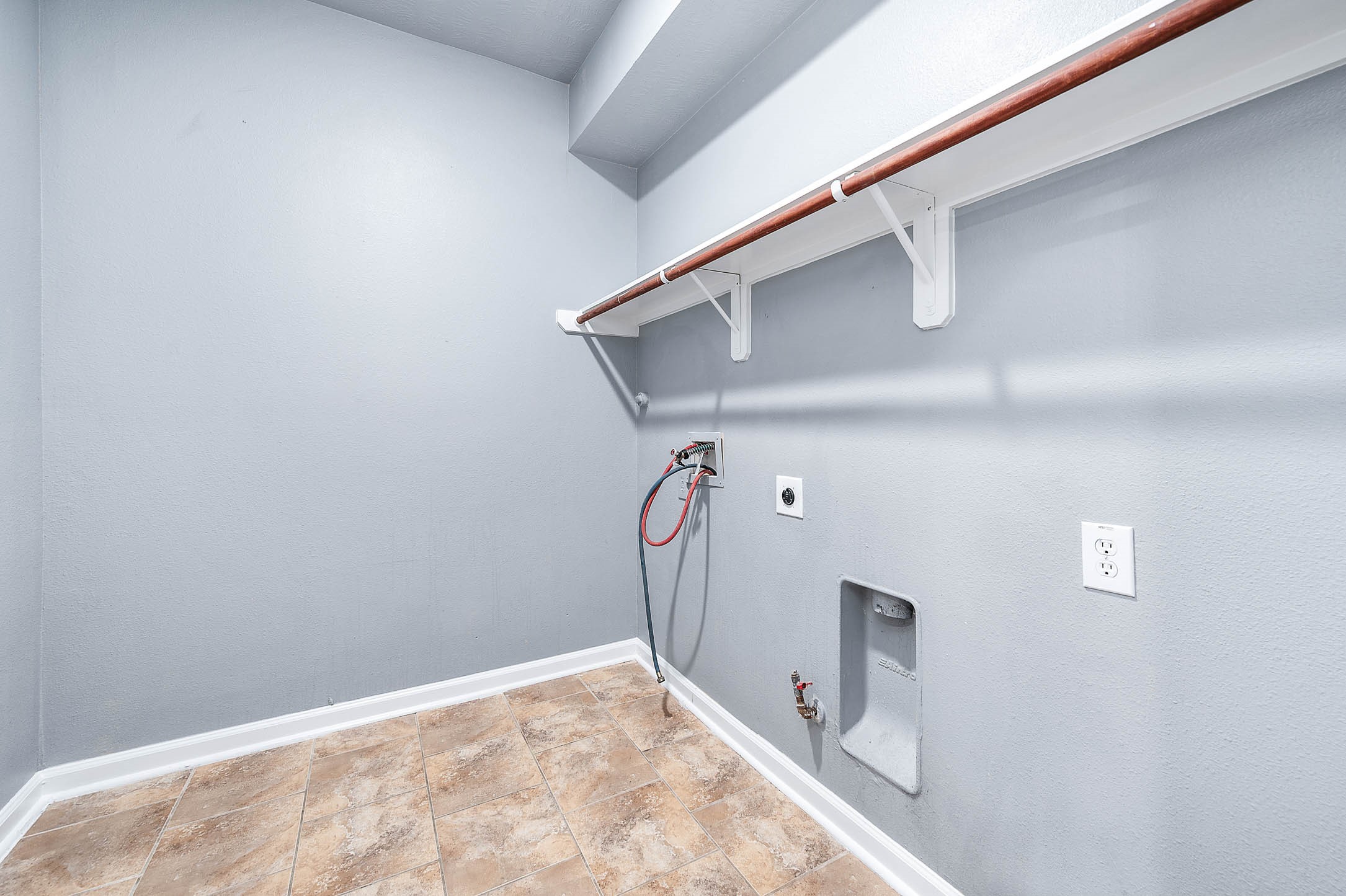 3720 Armand Drive Property Photo 19