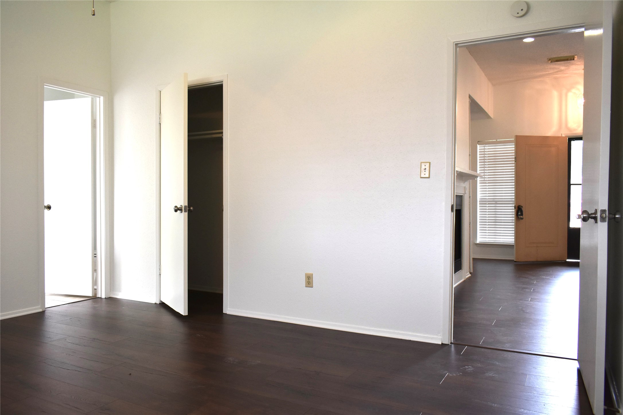 16838 Markridge Drive Property Photo 3