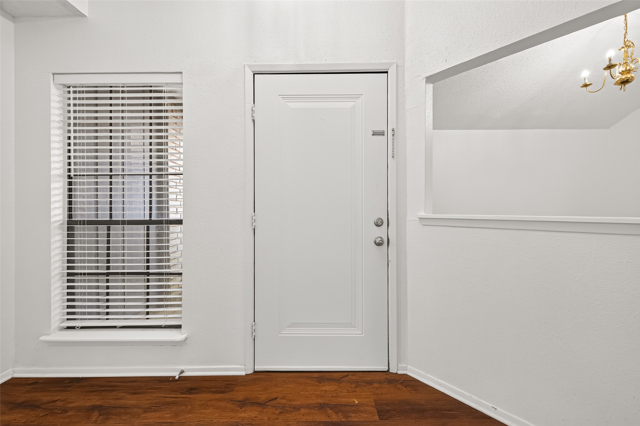 16838 Markridge Drive Property Photo 6