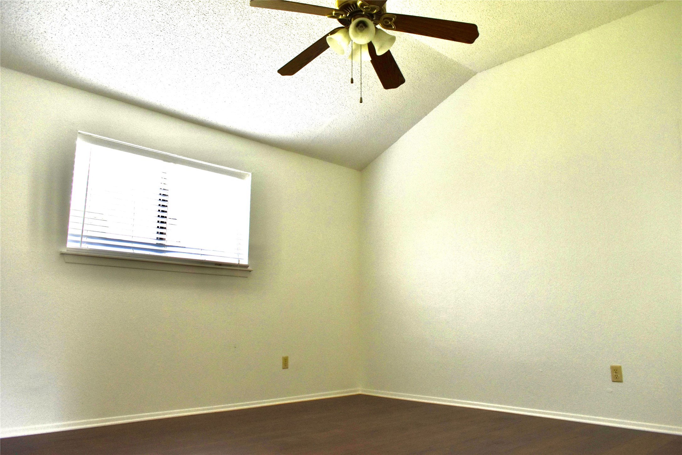16838 Markridge Drive Property Photo 9